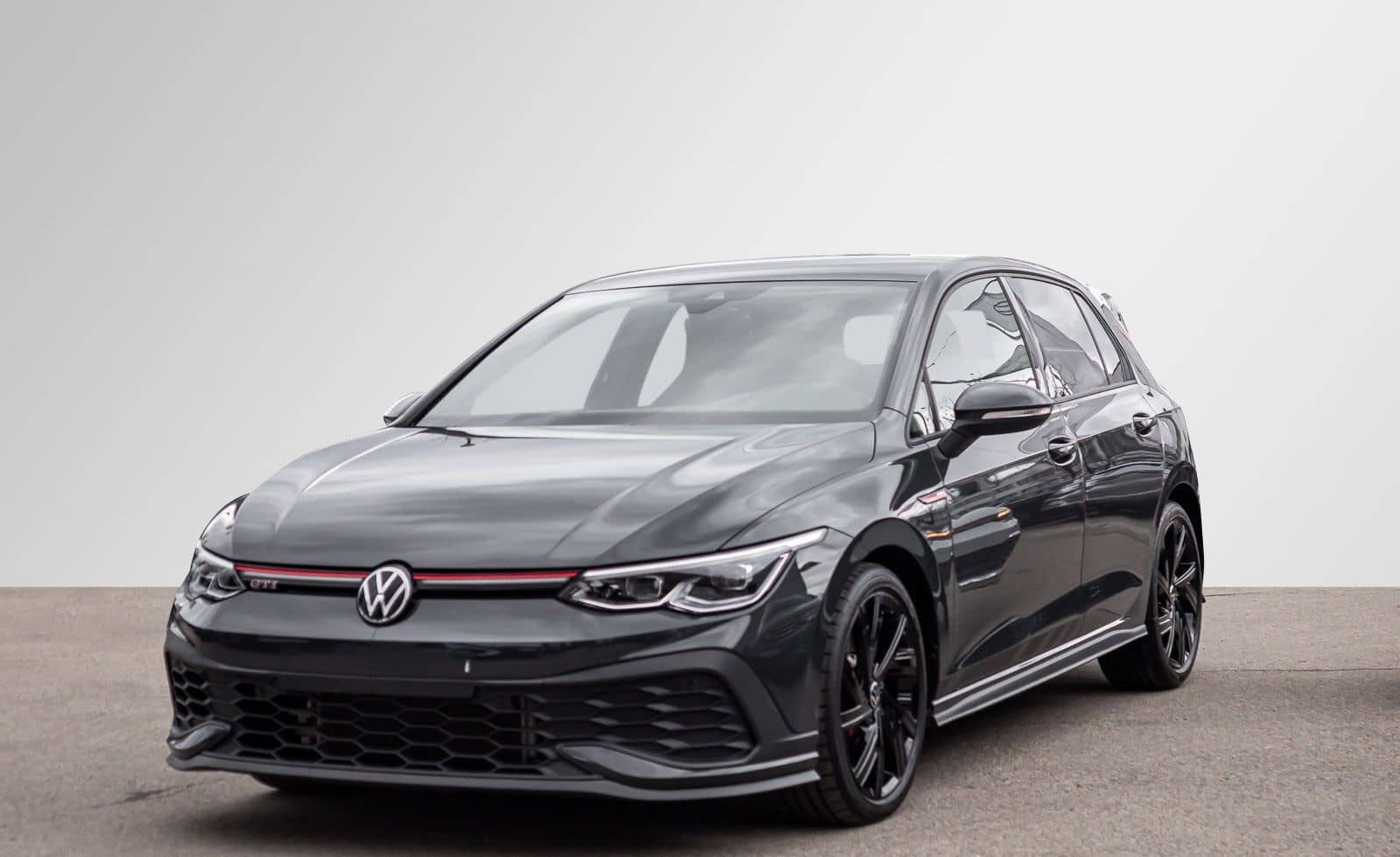 Volkswagen Golf VIII GTI Clubsport 2.0 TSI LED+ Navi ParkPi foto 3