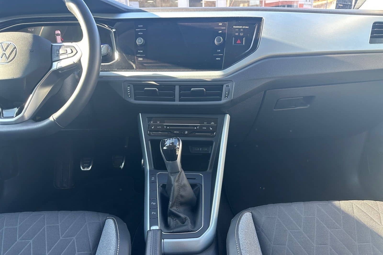 Volkswagen Taigo 1.0TSI Goal Navi LED Sitzheizung foto 9