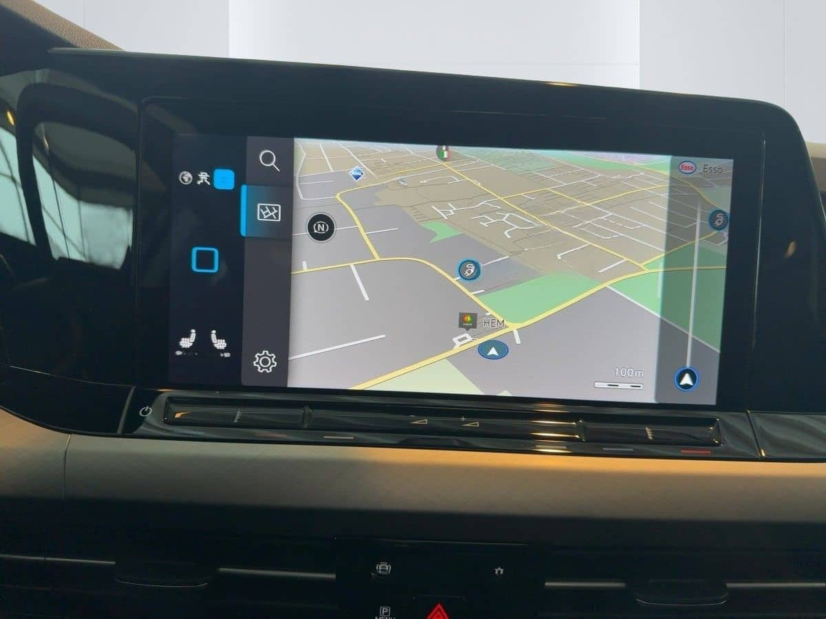 Volkswagen Golf VIII 1.0 TSI Life Einparkhilfe AppConnect foto 14