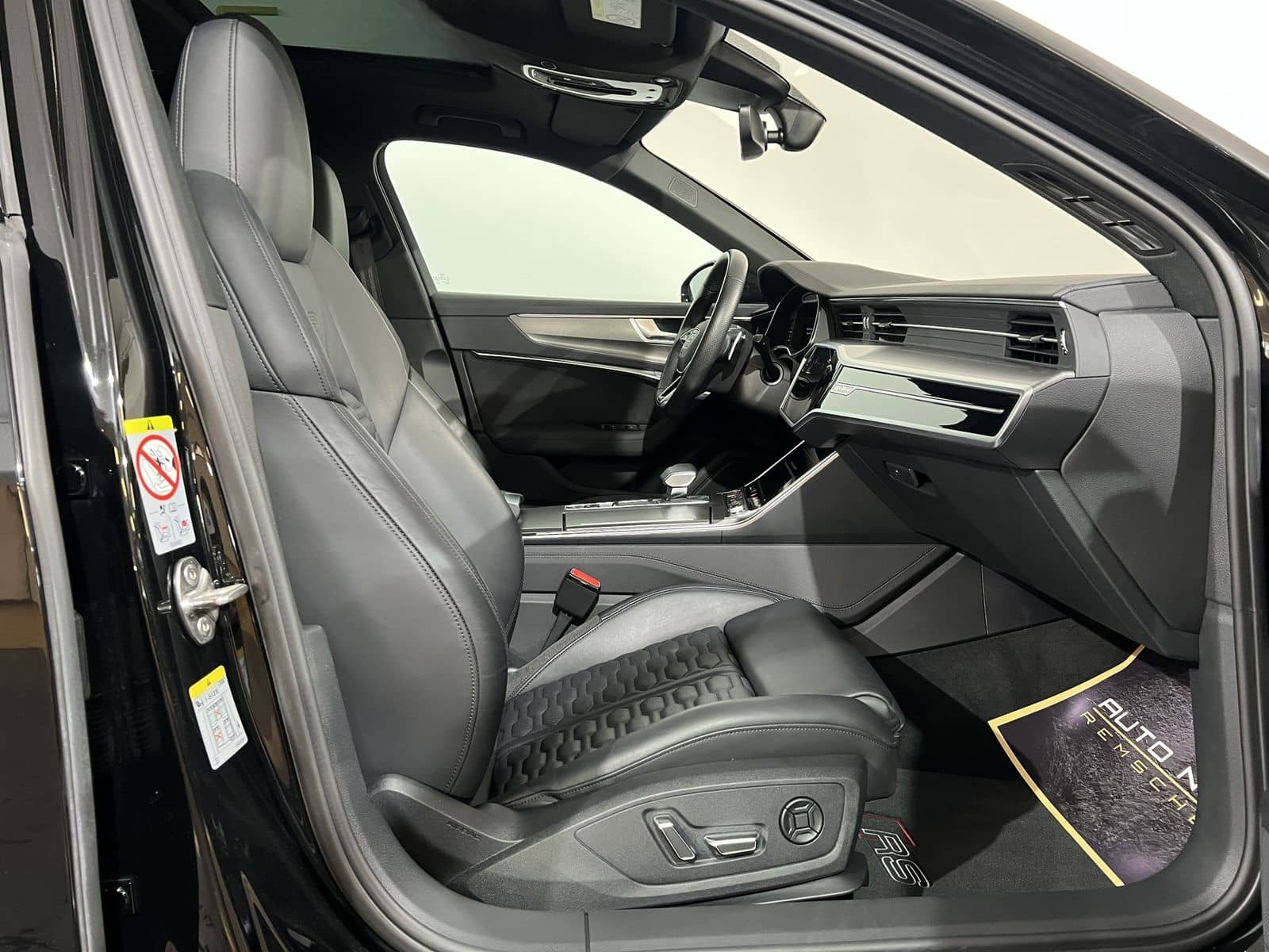 Audi RS6 4.0TFSI q.*Pano*RS-Dynamik*305*Matrix* foto 19