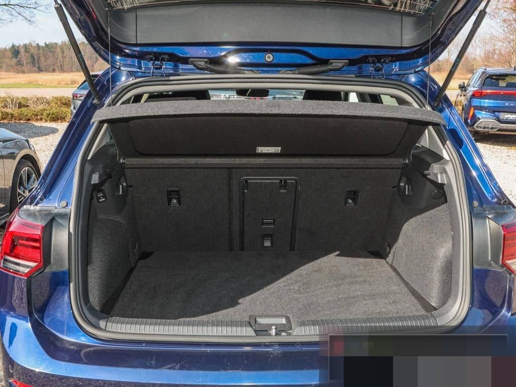 Volkswagen Golf VIII United 2.0 TDI DSG ACC+AHK+SITZHEIZUNG foto 11