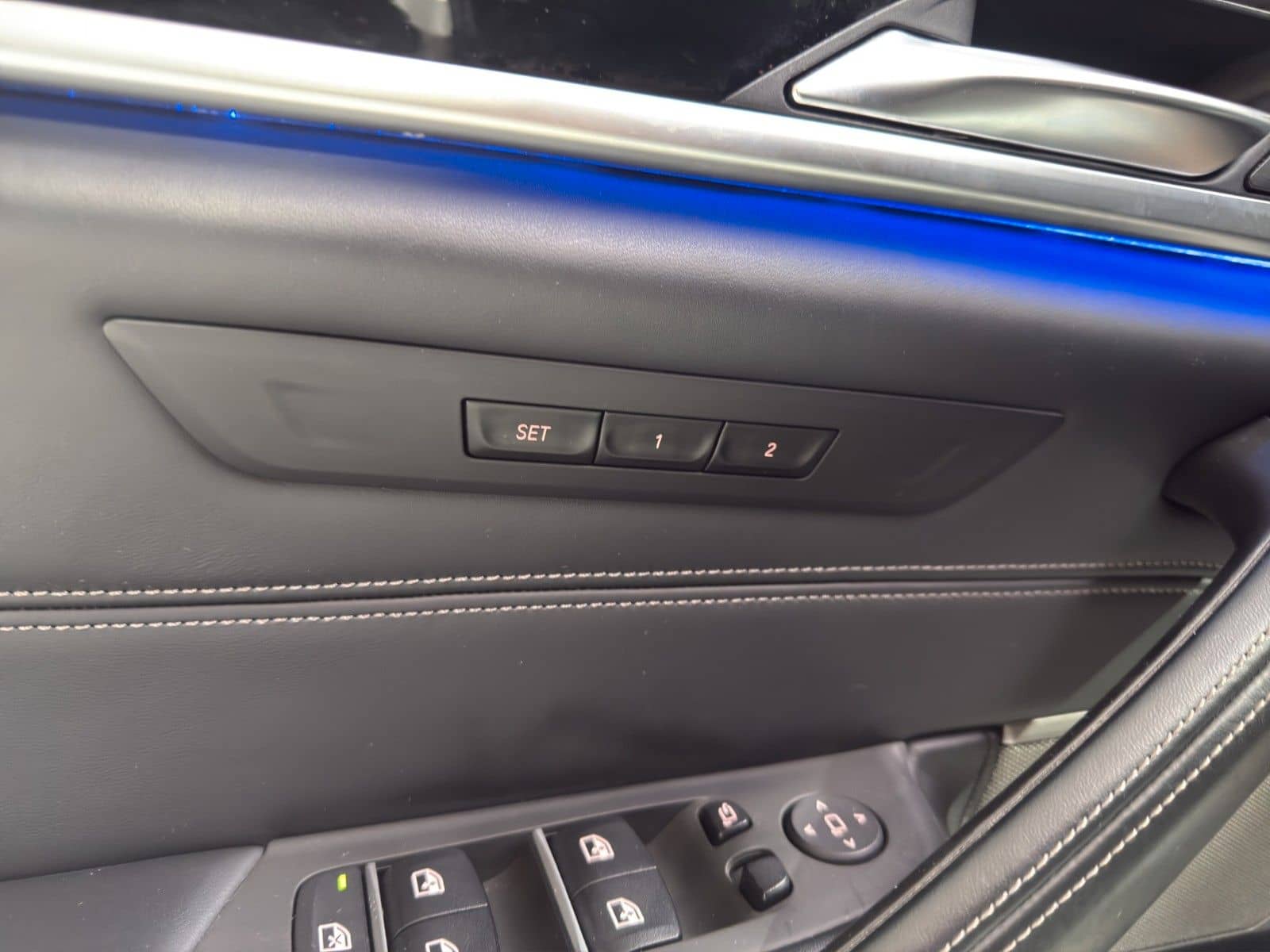 BMW M550 d xDrive/360*/STDHZ/HEAD-UP/UVM/TOP foto 22