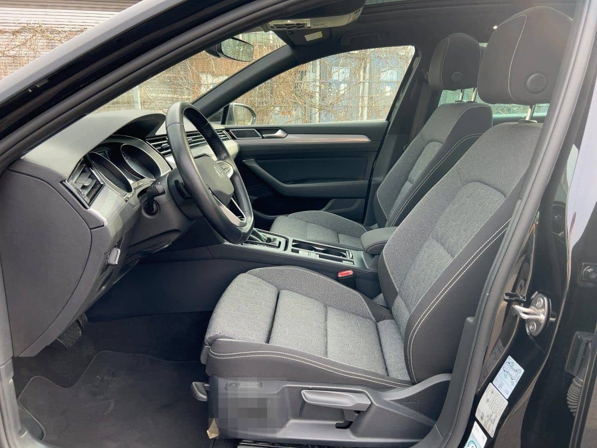 Volkswagen Passat Variant Business 2.0 TDI DSG AHK+NAVI+PAN foto 8