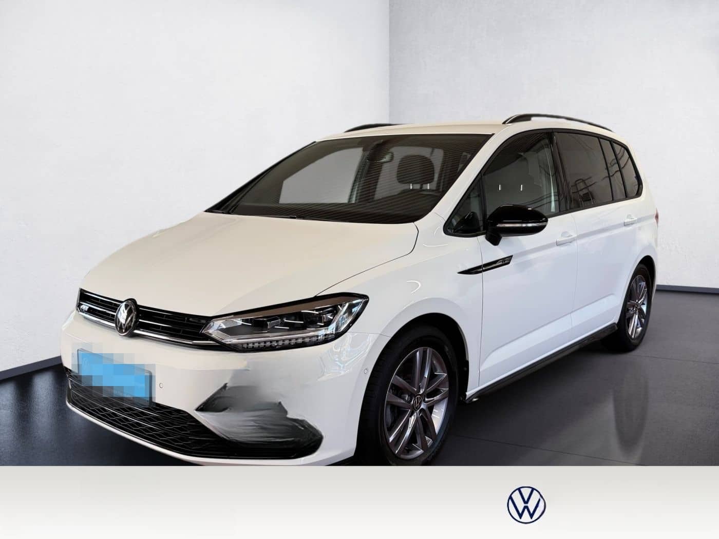 Volkswagen Touran 1.5 TSI R-Line BlackStyle DSG LED Navi AC foto 1