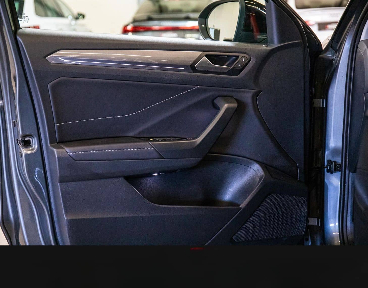 Volkswagen T-Roc Style 2.0 TDI LED MASSAGE ACC DSG CARPLAY foto 9