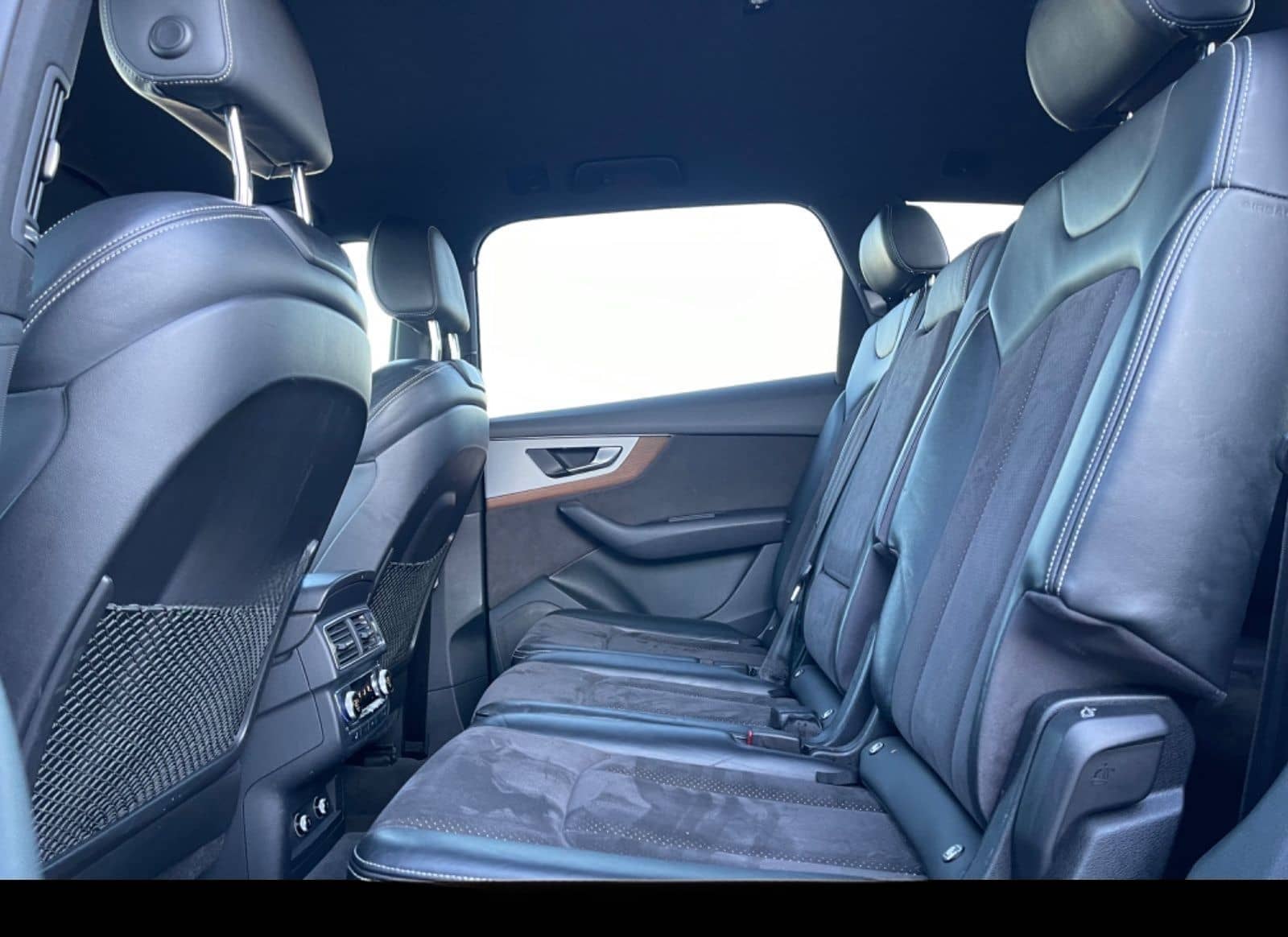 Audi Q7 3.0 TDI quattro/7 Sitze/Kamera/Navi/ foto 13