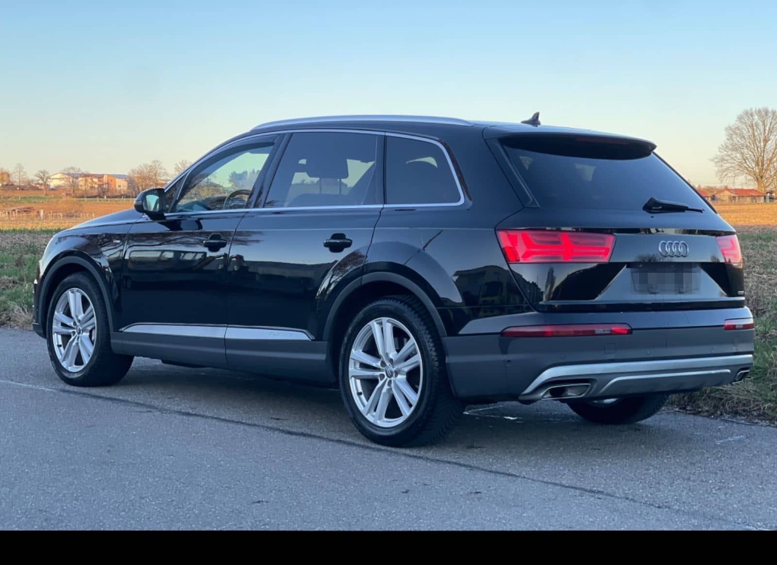 Audi Q7 3.0 TDI quattro/7 Sitze/Kamera/Navi/ foto 5