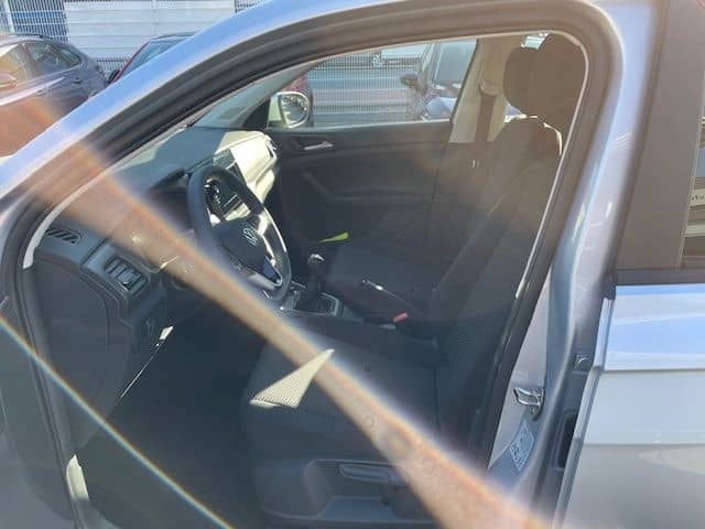 Volkswagen T-Cross 1.0 TSI LED Apple CarPlay Android Auto D foto 13