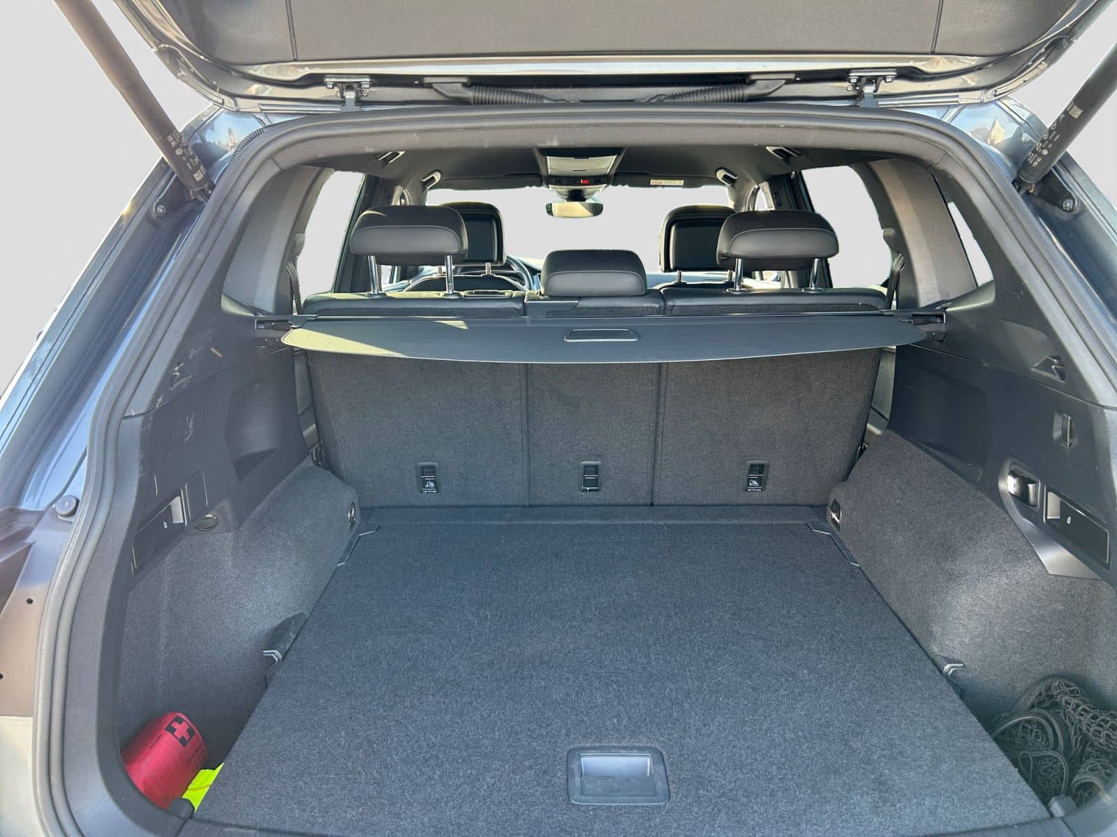 Volkswagen Tiguan Allspace 2.0TSI DSG 4M R-Line Black Style foto 12