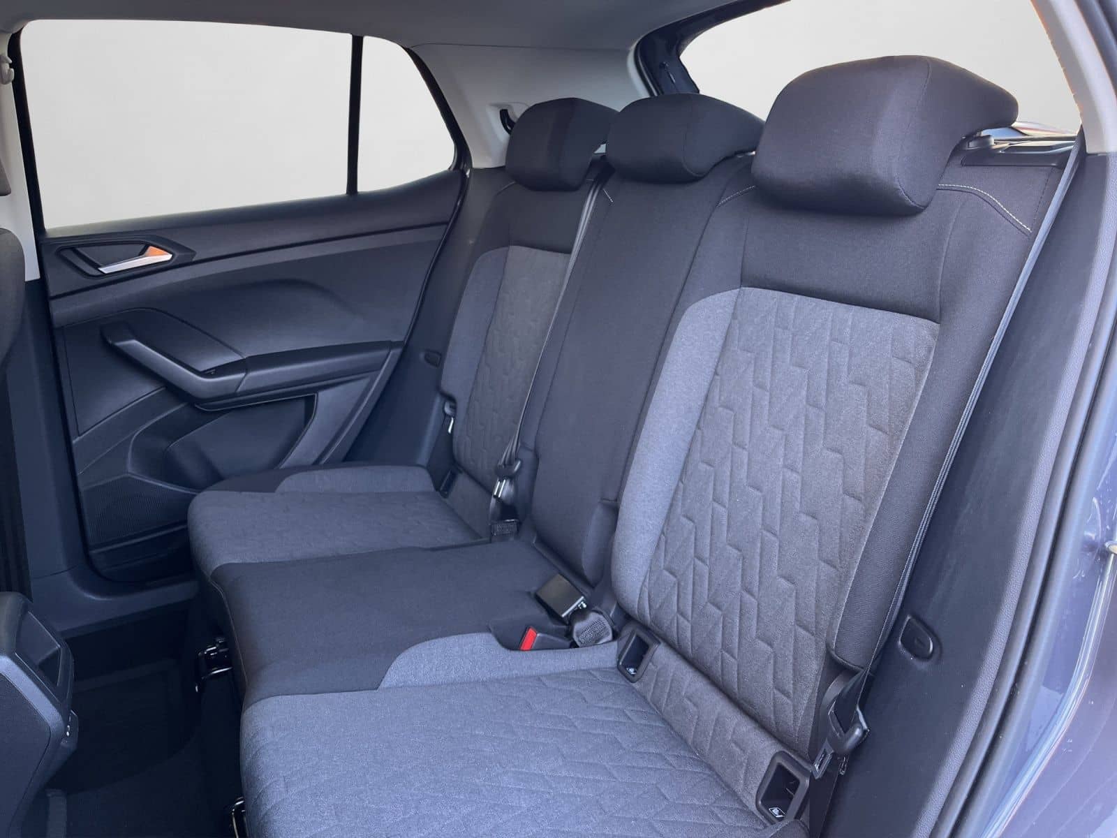 Volkswagen T-Cross LIFE 1.0 TSI LED REAR VIEW SHZ APP CONNE foto 14