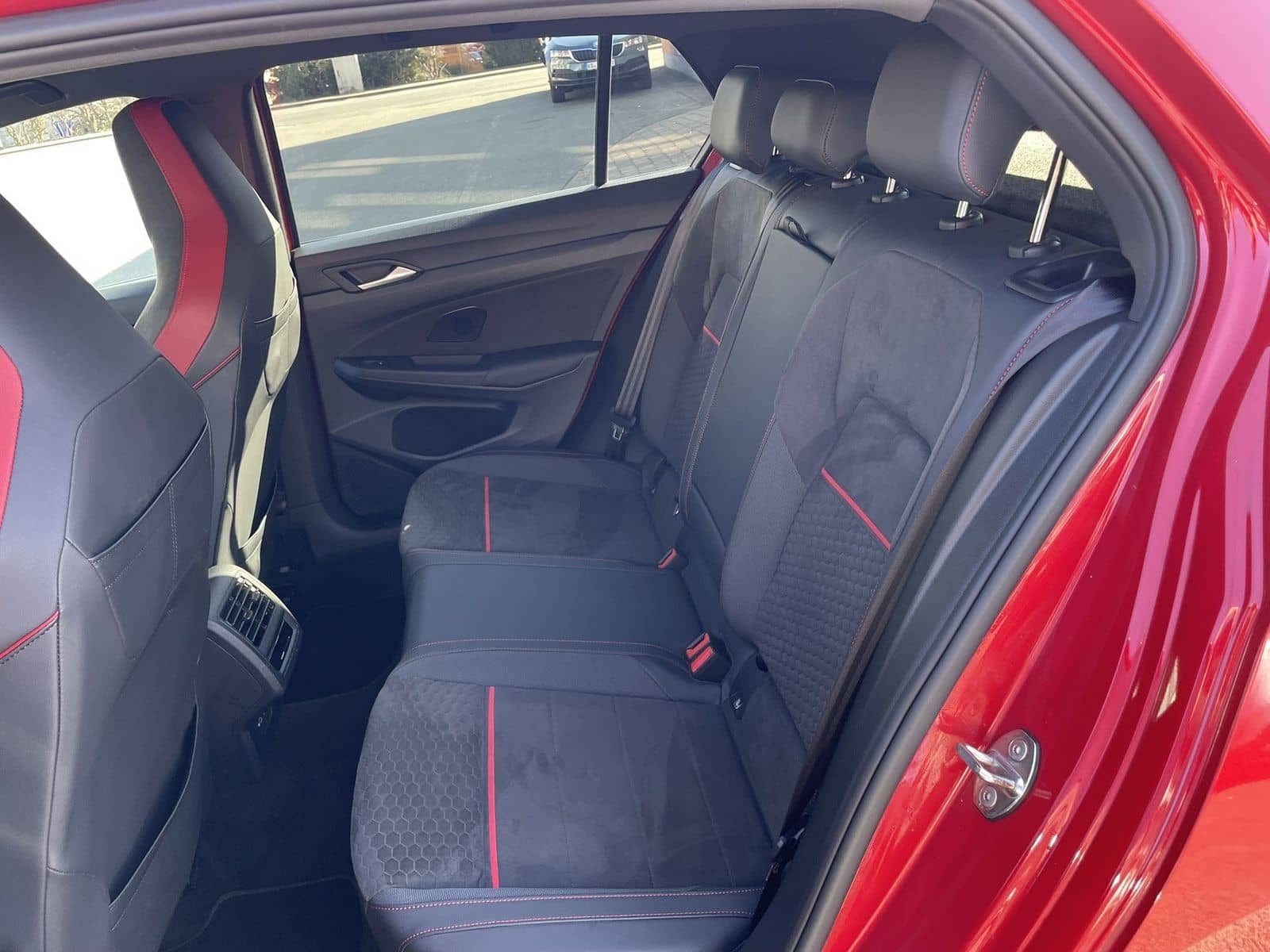 Volkswagen Golf VIII GTI Clubsport Navi HeadUp HarmanKardon foto 17