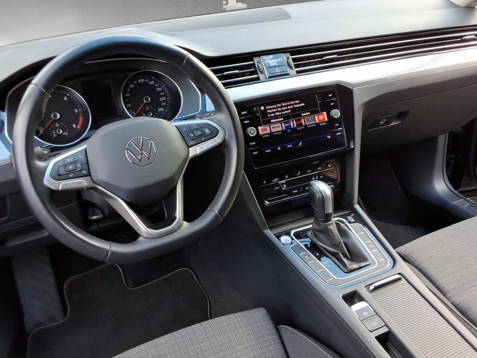 Volkswagen Passat Variant 2.0 TDI Business DSG,Kamera,LED foto 8
