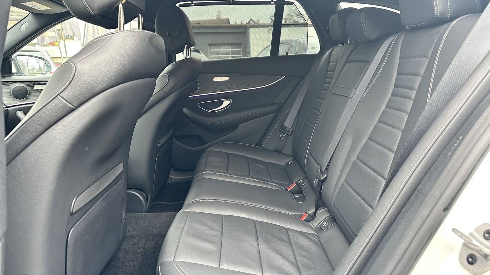 Mercedes-Benz E 350 Avantgarde*PANO*4xSHZ*Multibeam*Airmatic* foto 11