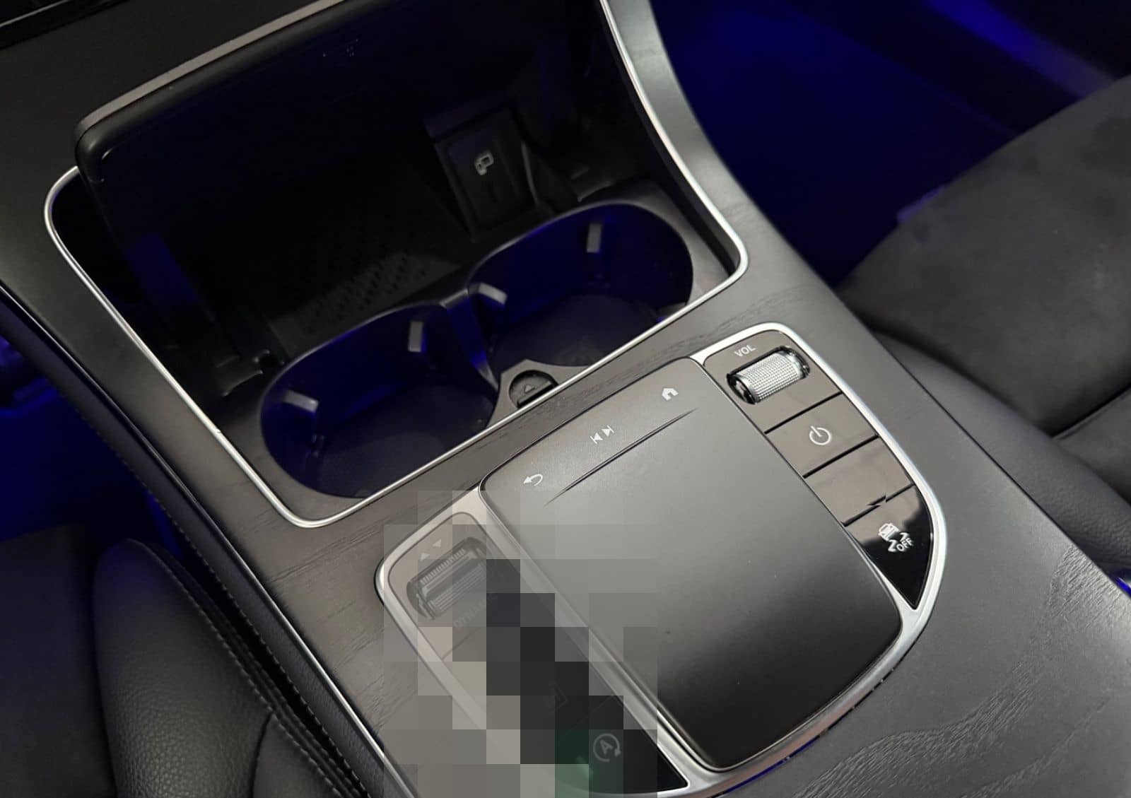 Mercedes-Benz GLC 200d Coupe*AMG-LINE*MBEAM*KAMERA*CARPLAY* foto 12