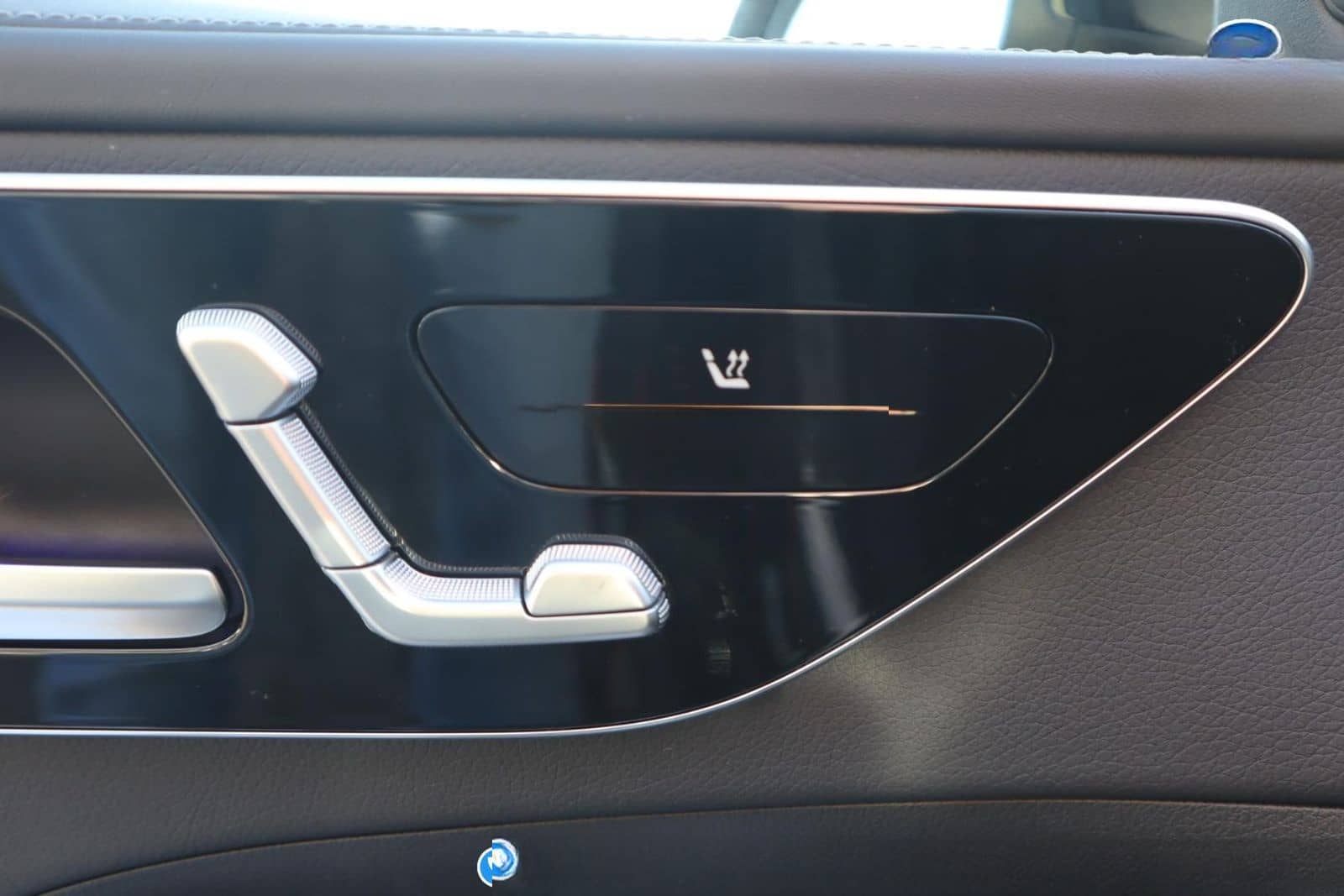 Mercedes-Benz C220d T AMG Line *Distronic*Digital Light*Memory foto 12