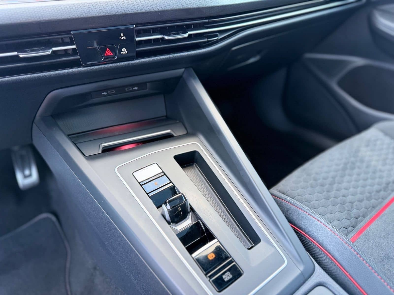 Volkswagen Golf VIII Lim. GTI Clubsport foto 24