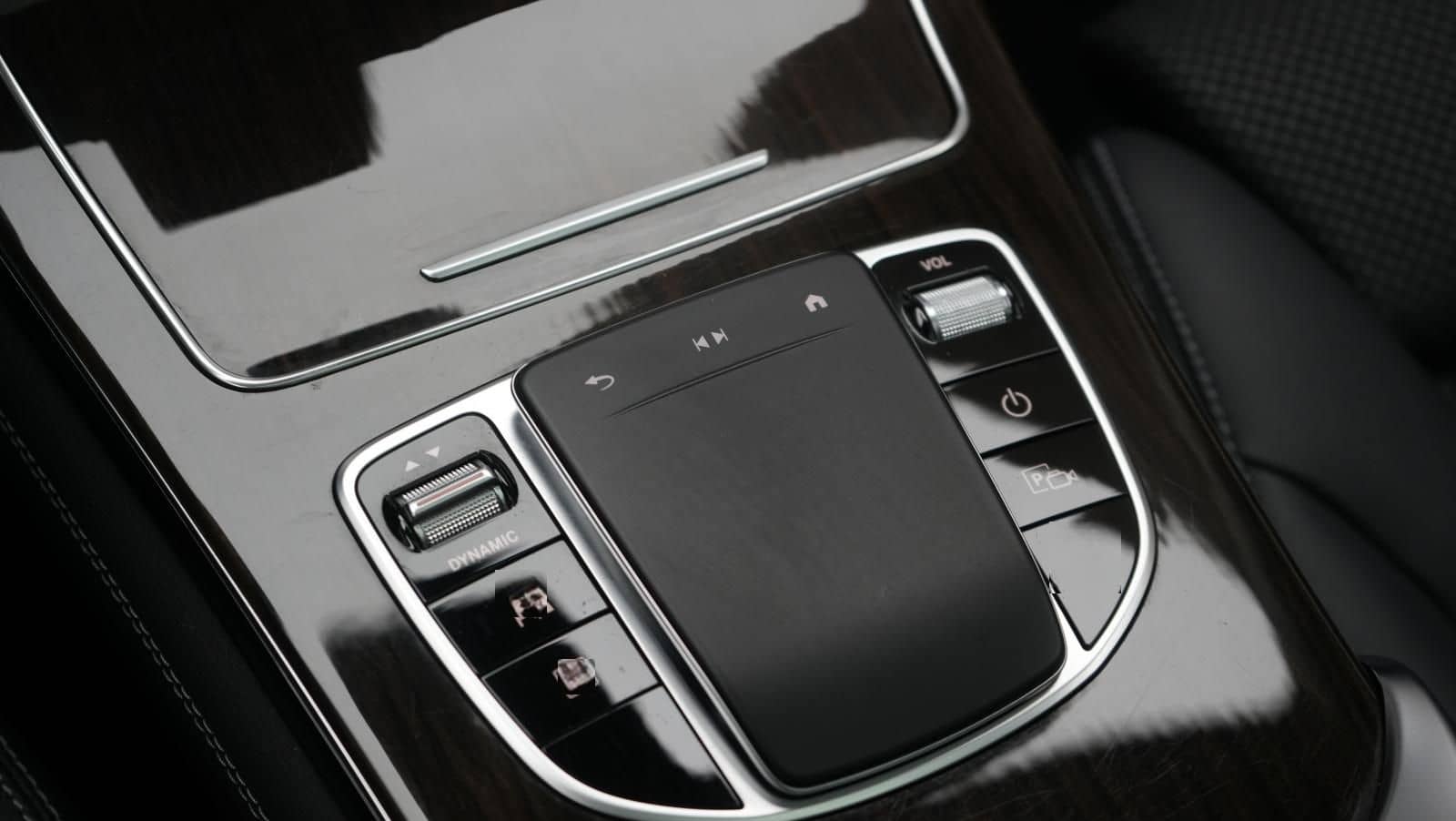 Mercedes-Benz GLC 300 de 4Matic 9G-Tronic Temp/Kamera/Pano/Lan foto 15