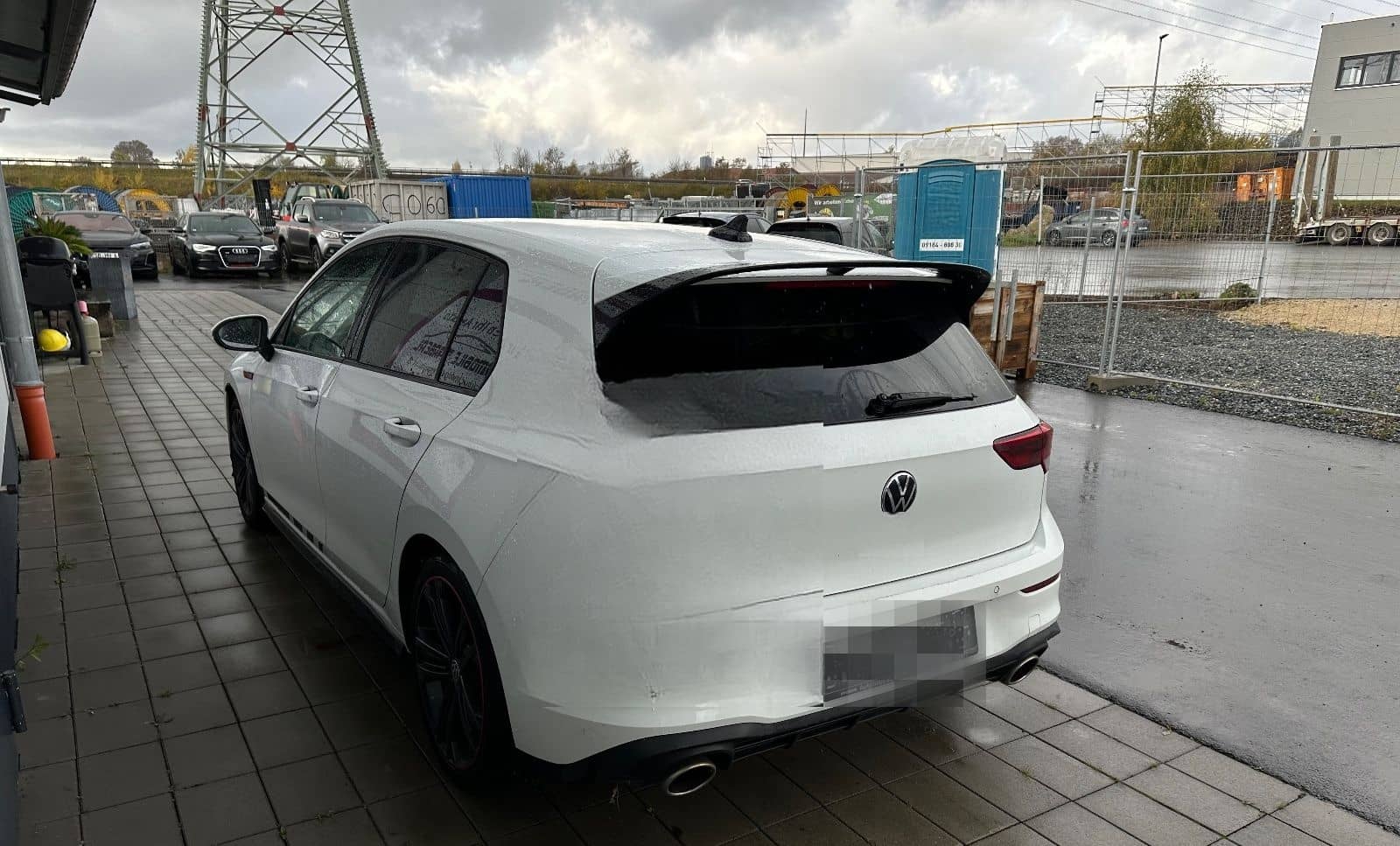 Volkswagen Golf VIII GTI Clubsport 2.0 TSI #NAVI #LED foto 5