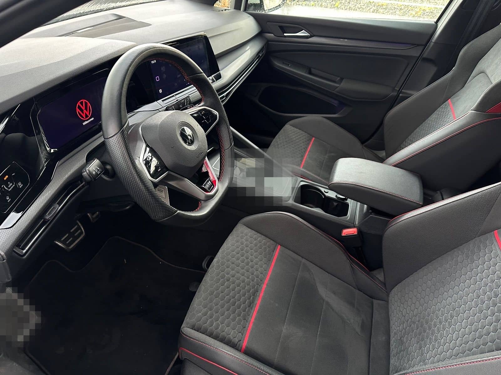 Volkswagen Golf VIII GTI Clubsport 2.0 TSI #NAVI #LED foto 8