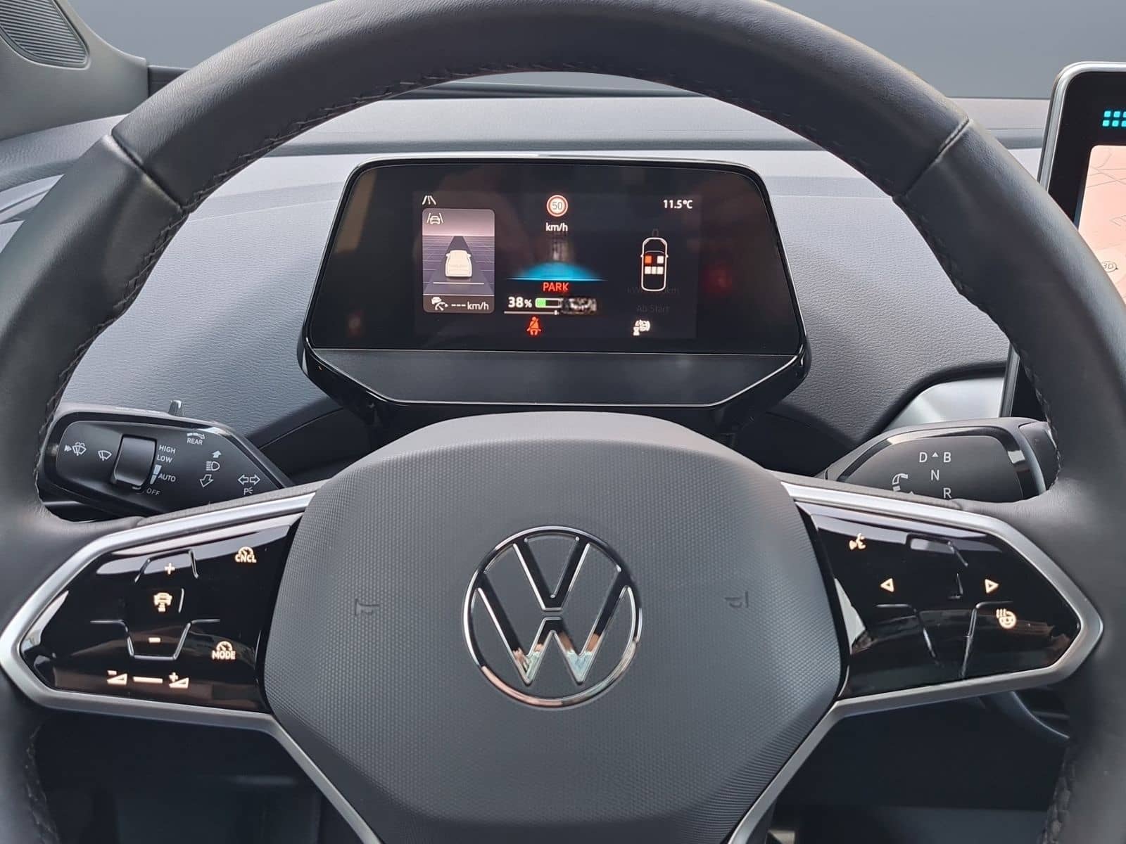 Volkswagen ID.4 Pure electric +1,49%+NAVI+WÄRMEP+MATRIX+SHZ foto 10