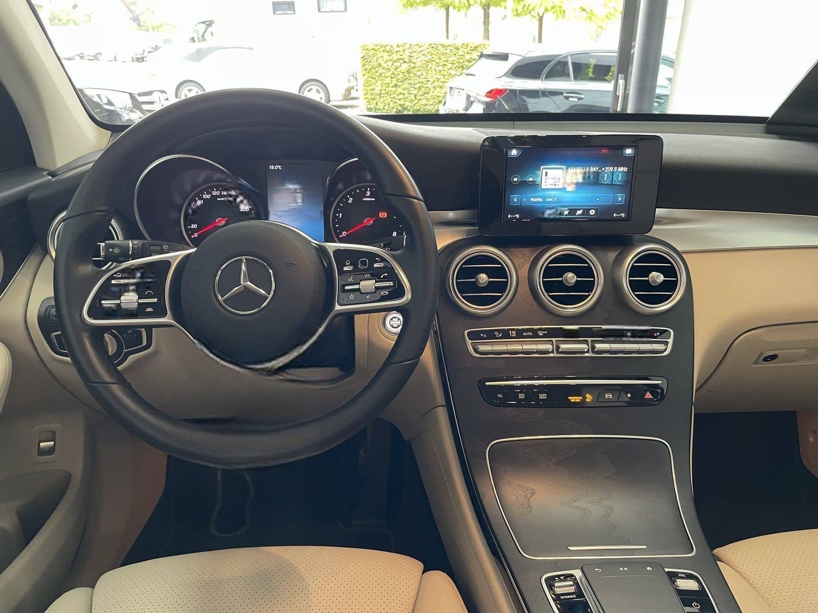 Mercedes-Benz GLC 300 de 4M*Ditronic*AIRBody*AHK*Burmester*DAB foto 7