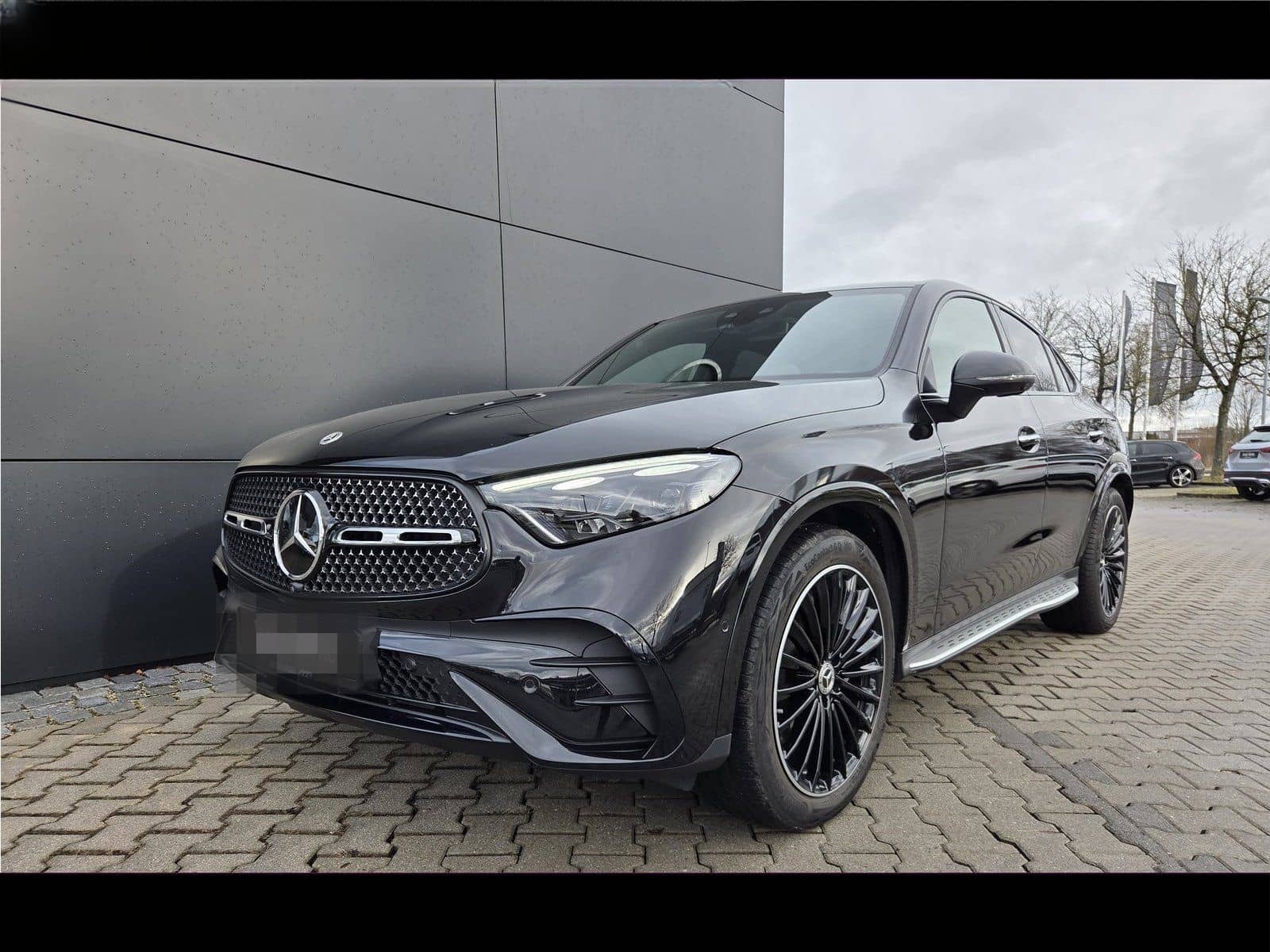 Mercedes-Benz GLC 300 d 4M AMG*AIRMATIC*AHK*PANO*DISTR*STHZ* foto 1