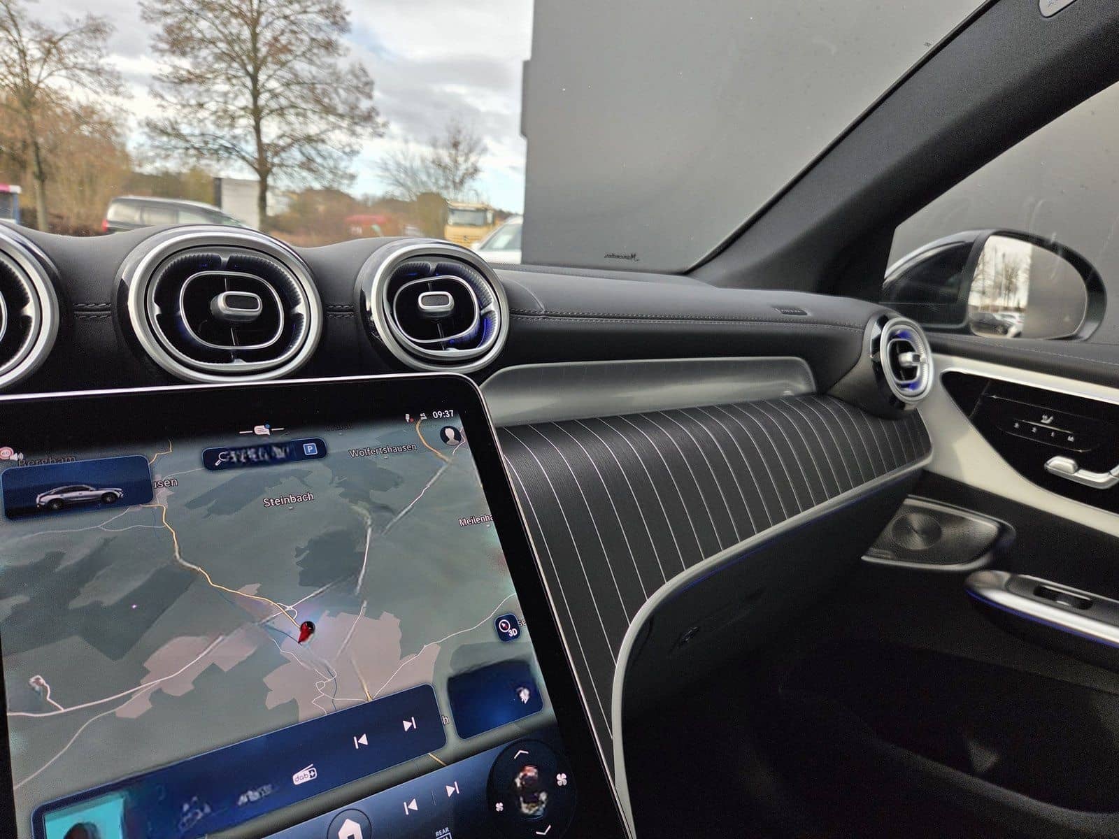 Mercedes-Benz GLC 300 d 4M AMG*AIRMATIC*AHK*PANO*DISTR*STHZ* foto 20