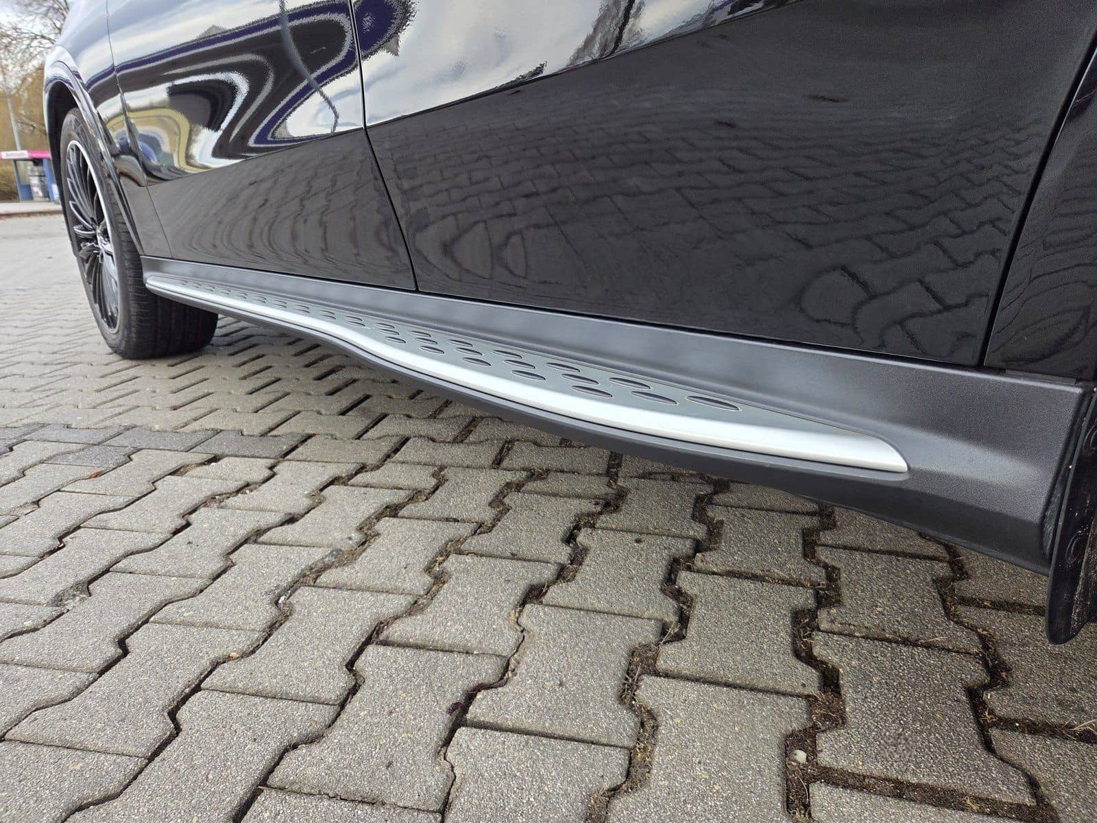 Mercedes-Benz GLC 300 d 4M AMG*AIRMATIC*AHK*PANO*DISTR*STHZ* foto 7