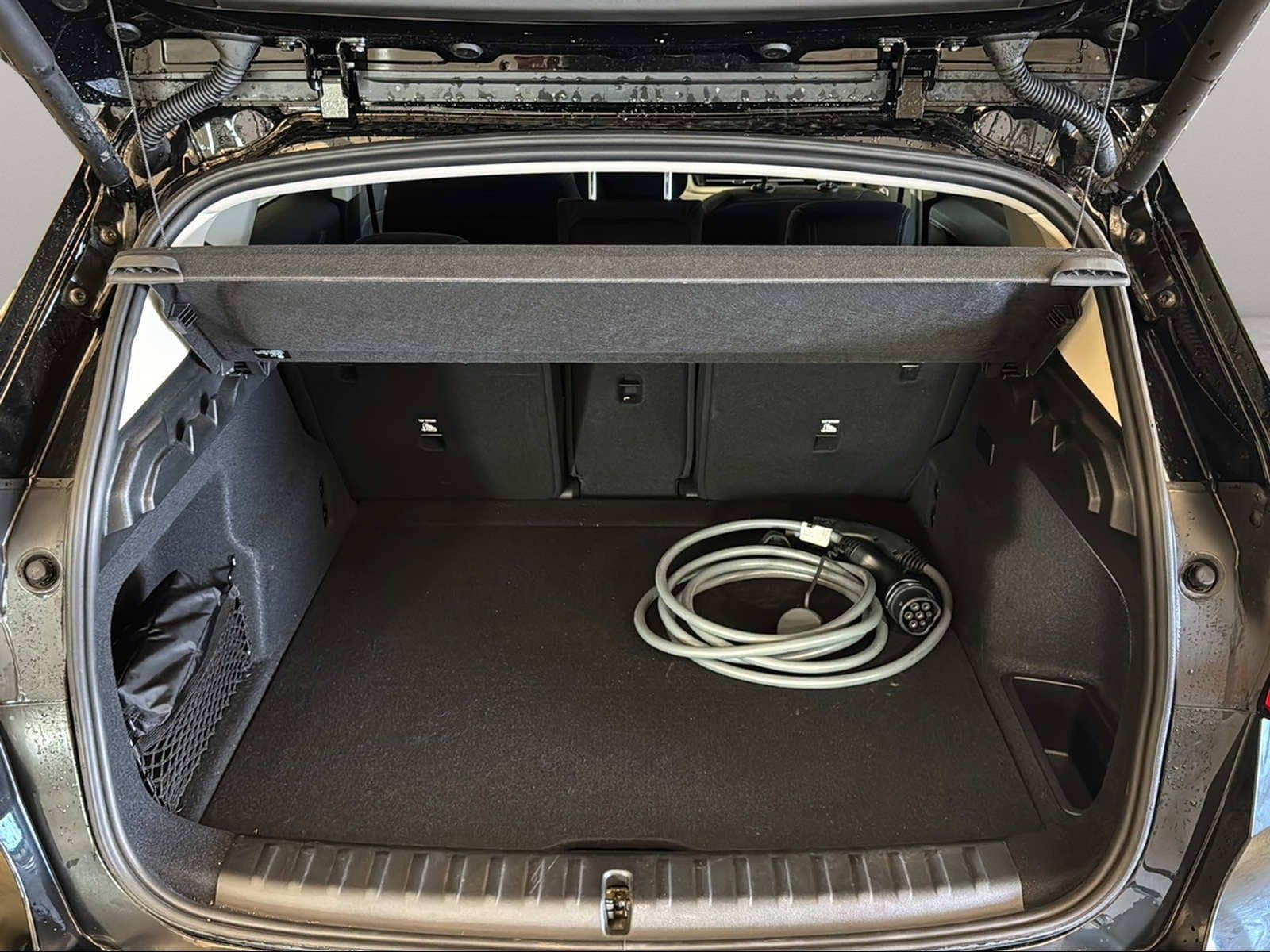 BMW iX1 eDrive20 AHK Kamera Driv.Assist LED foto 11