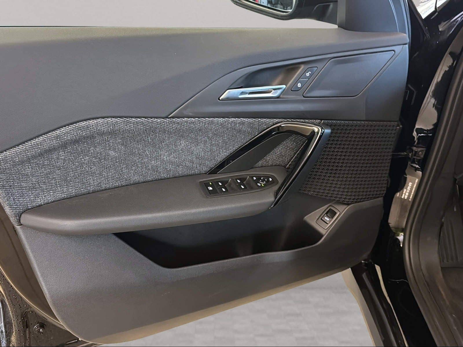 BMW iX1 eDrive20 AHK Kamera Driv.Assist LED foto 15