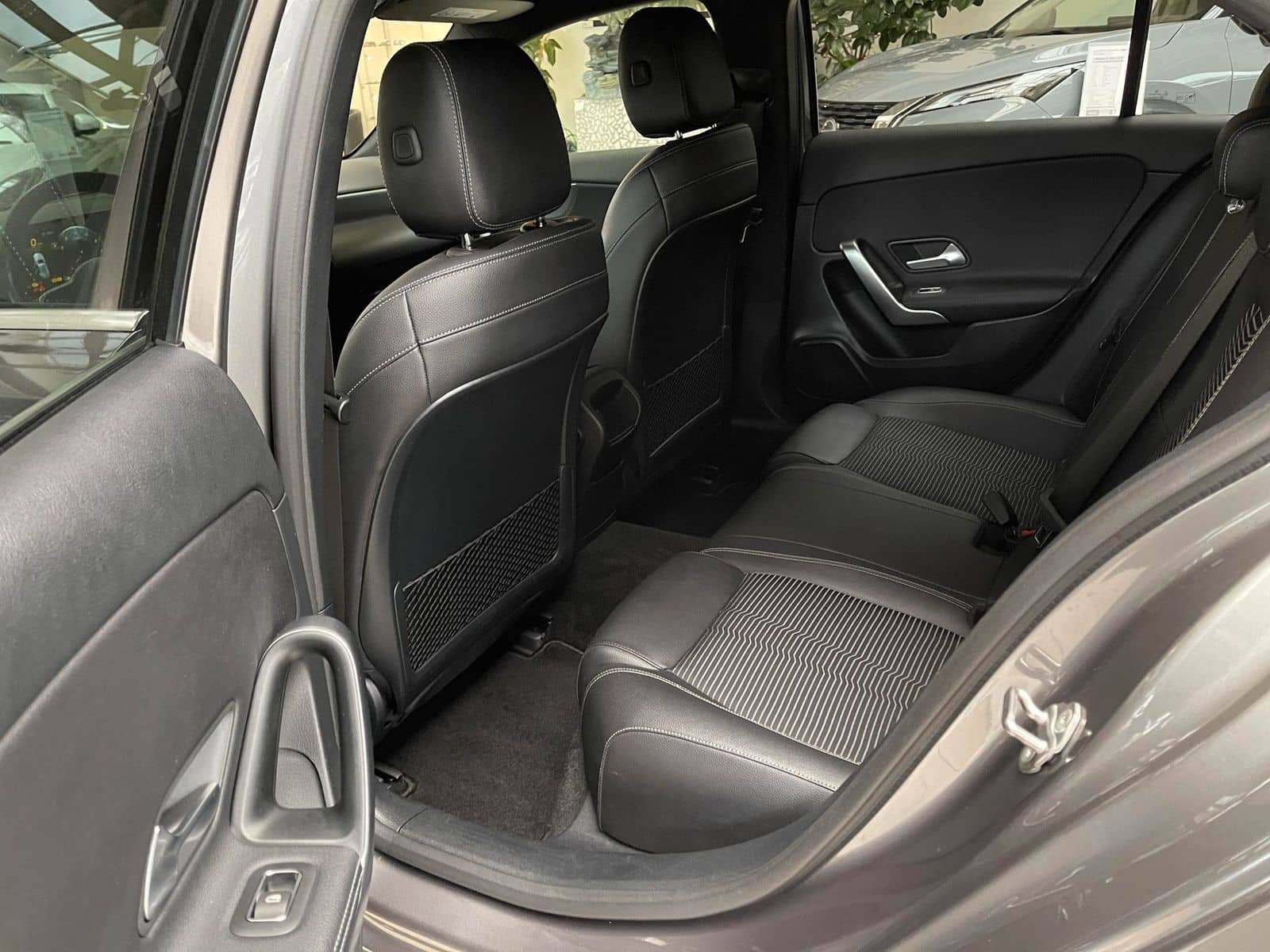 Mercedes-Benz A 220 Progressive 4Matic*AMG*STDHZG*MBUX*AHK*LED foto 14