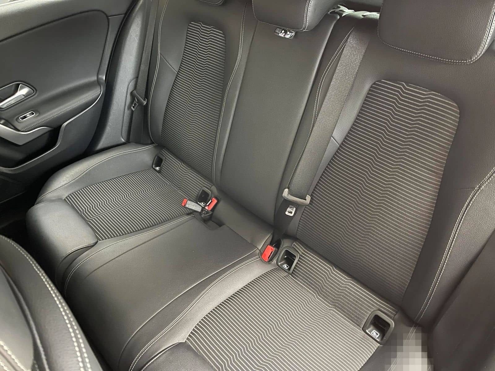 Mercedes-Benz A 220 Progressive 4Matic*AMG*STDHZG*MBUX*AHK*LED foto 15