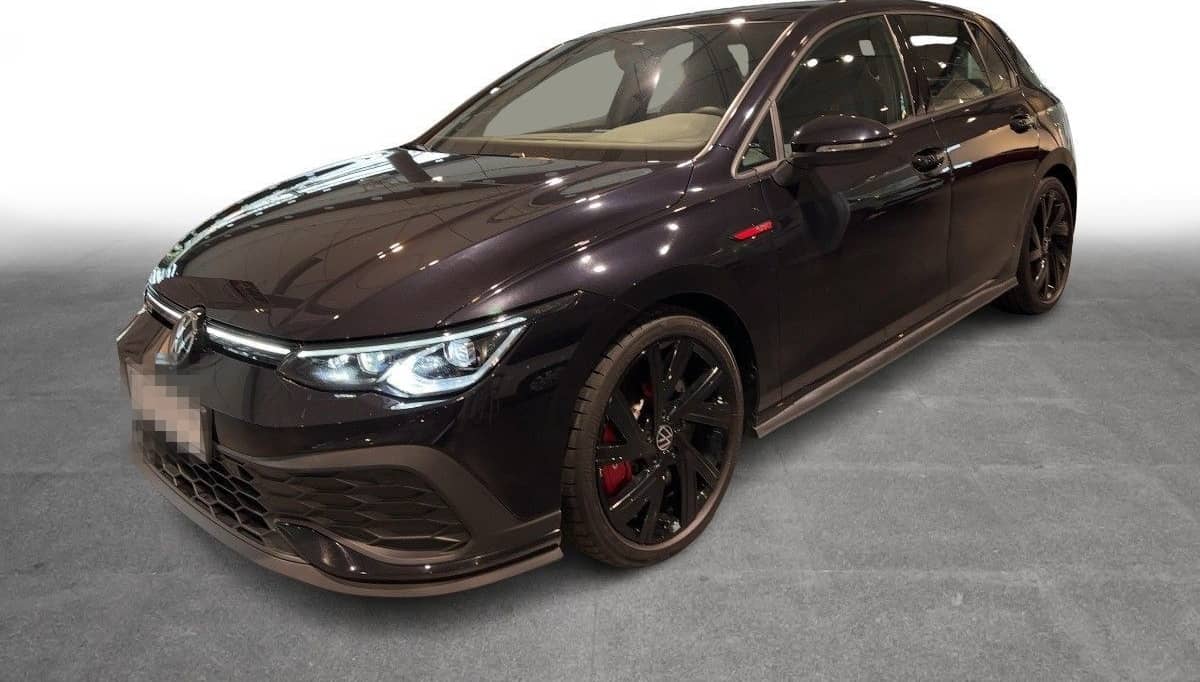 Volkswagen Golf VIII GTI 2.0TSI DSG Clubsport P-DACH MATRIX foto 2