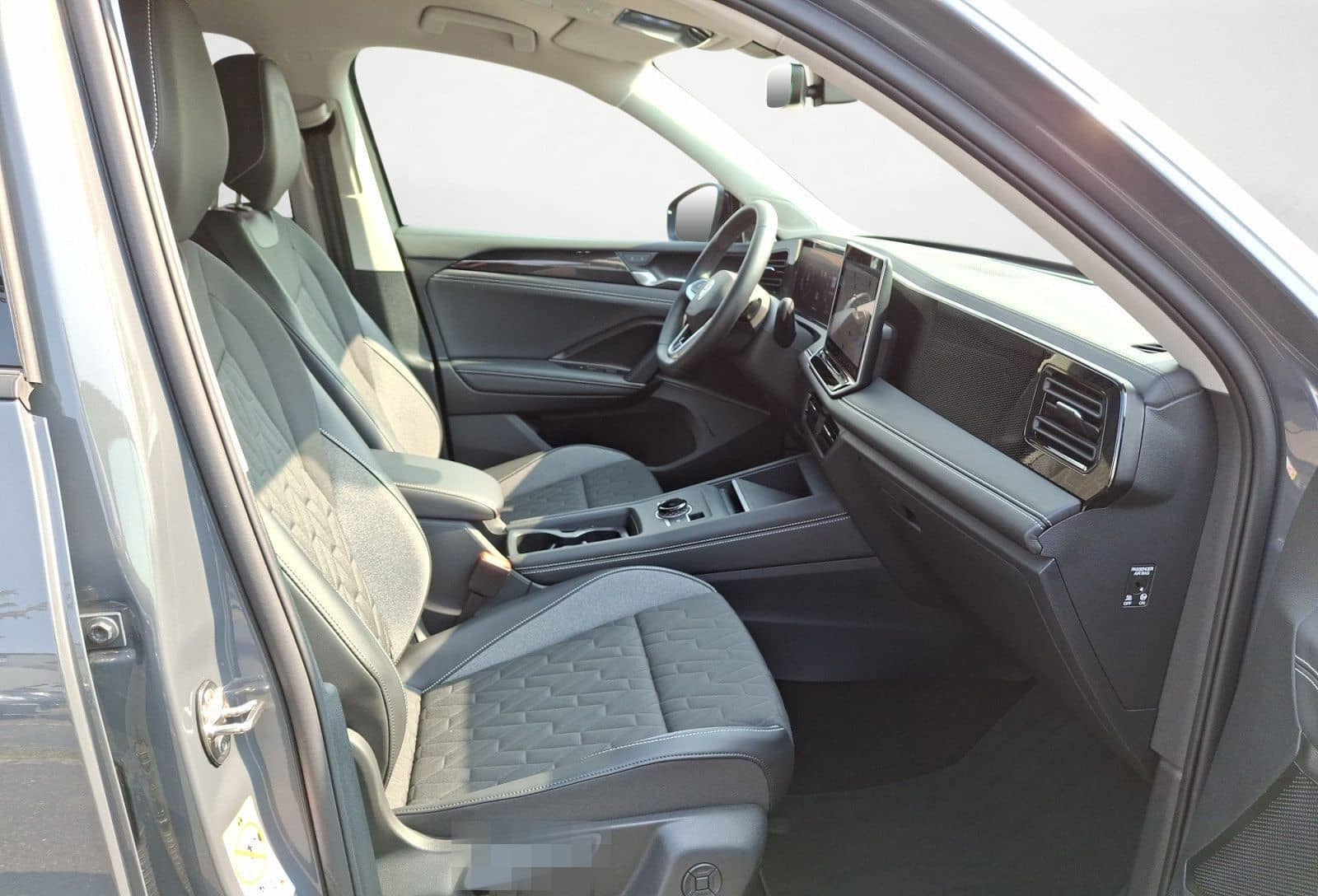 Volkswagen Tiguan 2.0 TDI SCR DSG Life AHK TrailerAssist LE foto 9