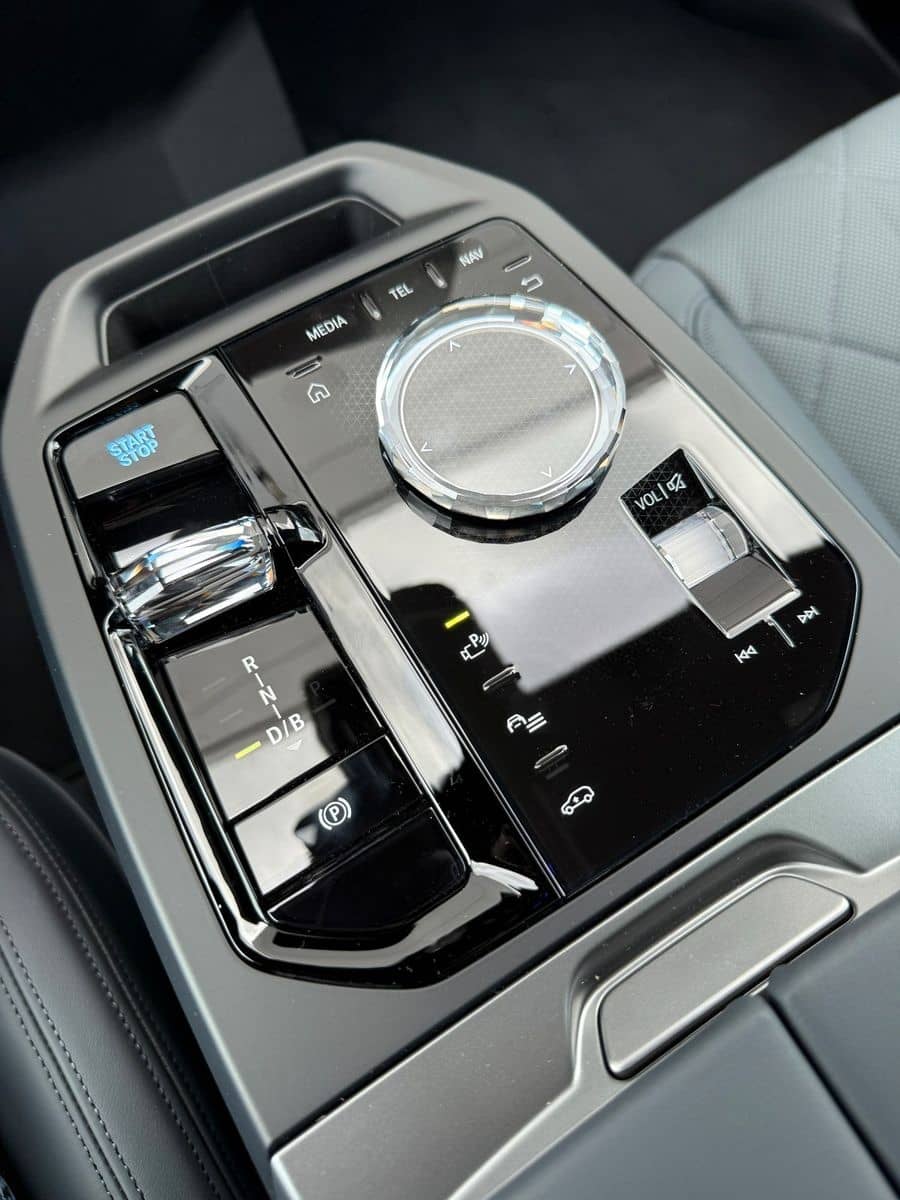 BMW iX 60 xDrive M Sport Pro*Leder*2-Achs Luft* Pano foto 19