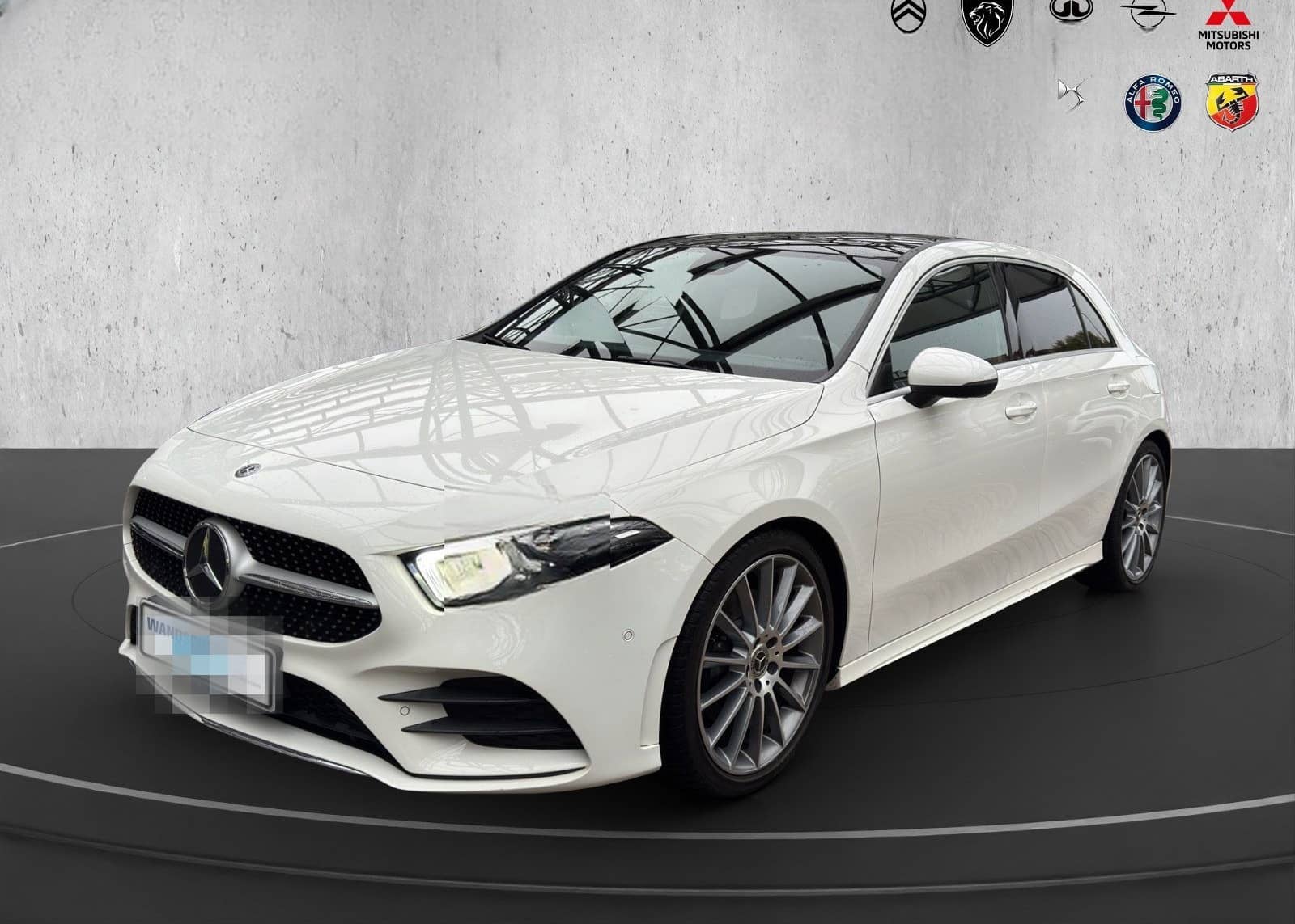 Mercedes-Benz A 220 AMG Line KeyLess+LED+Navi+Pano+SD+SHZ+LM foto 1