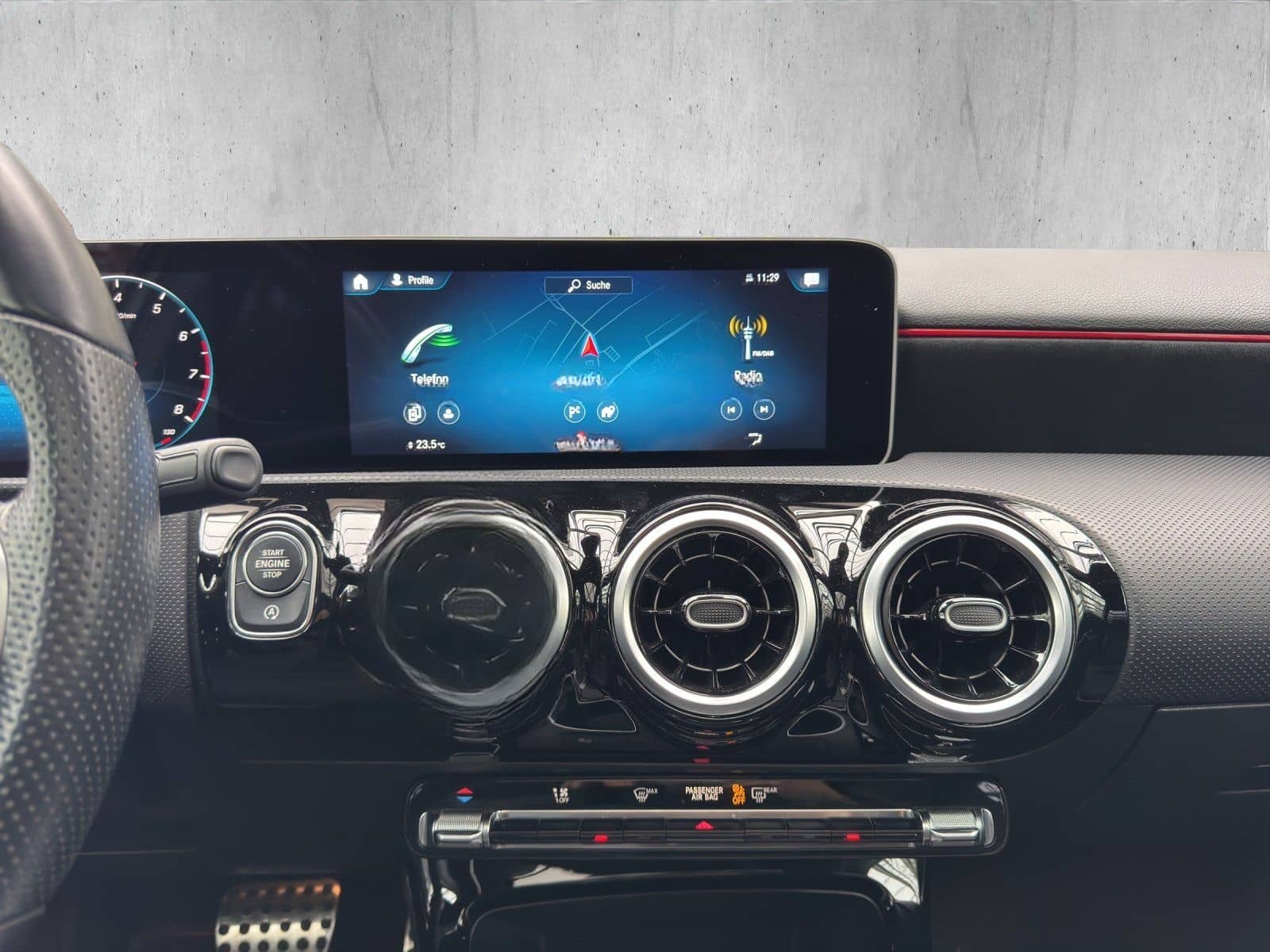 Mercedes-Benz A 220 AMG Line KeyLess+LED+Navi+Pano+SD+SHZ+LM foto 16