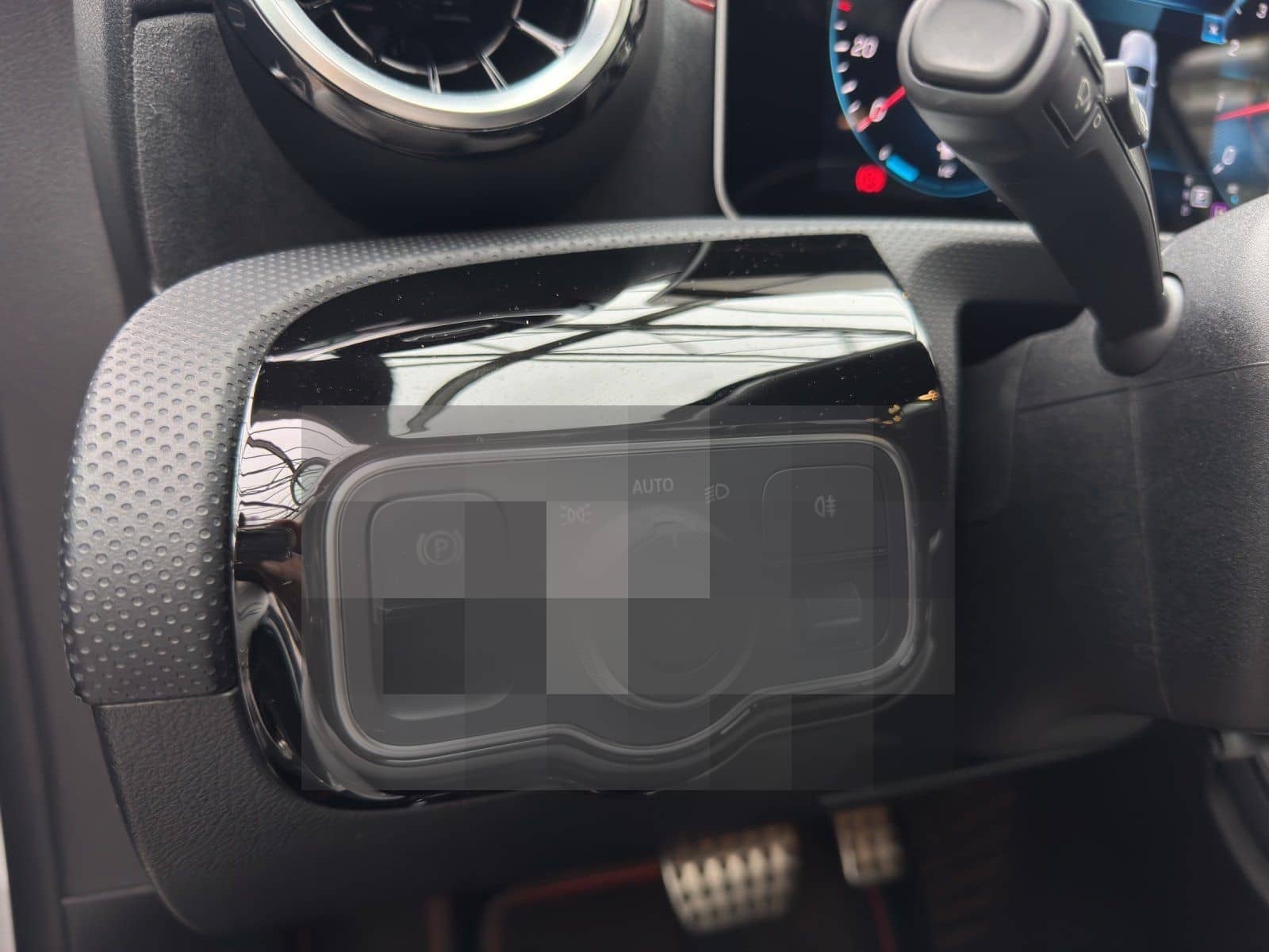 Mercedes-Benz A 220 AMG Line KeyLess+LED+Navi+Pano+SD+SHZ+LM foto 20