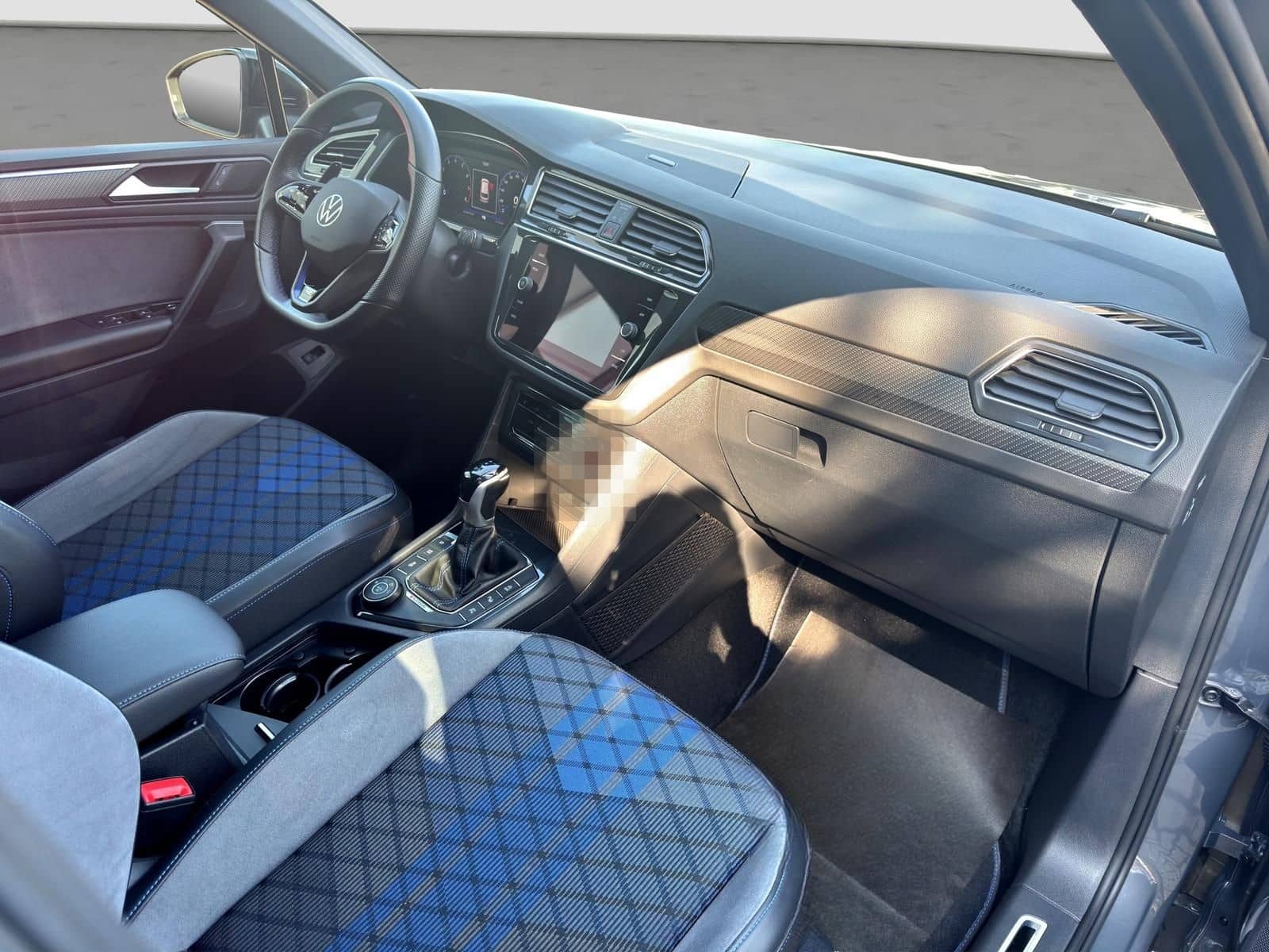 Volkswagen Tiguan R 4MOTION*KEYLESS*360*BLACK STYLE*AHK*LED foto 15