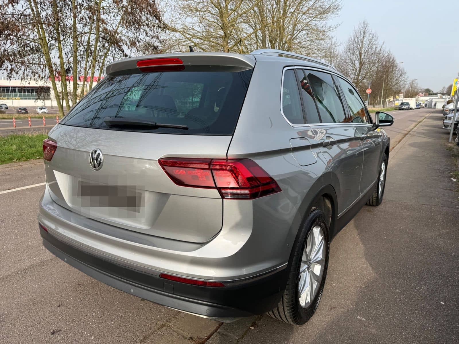 Volkswagen Tiguan Highline BMT/Start-Stopp 4Motion foto 9