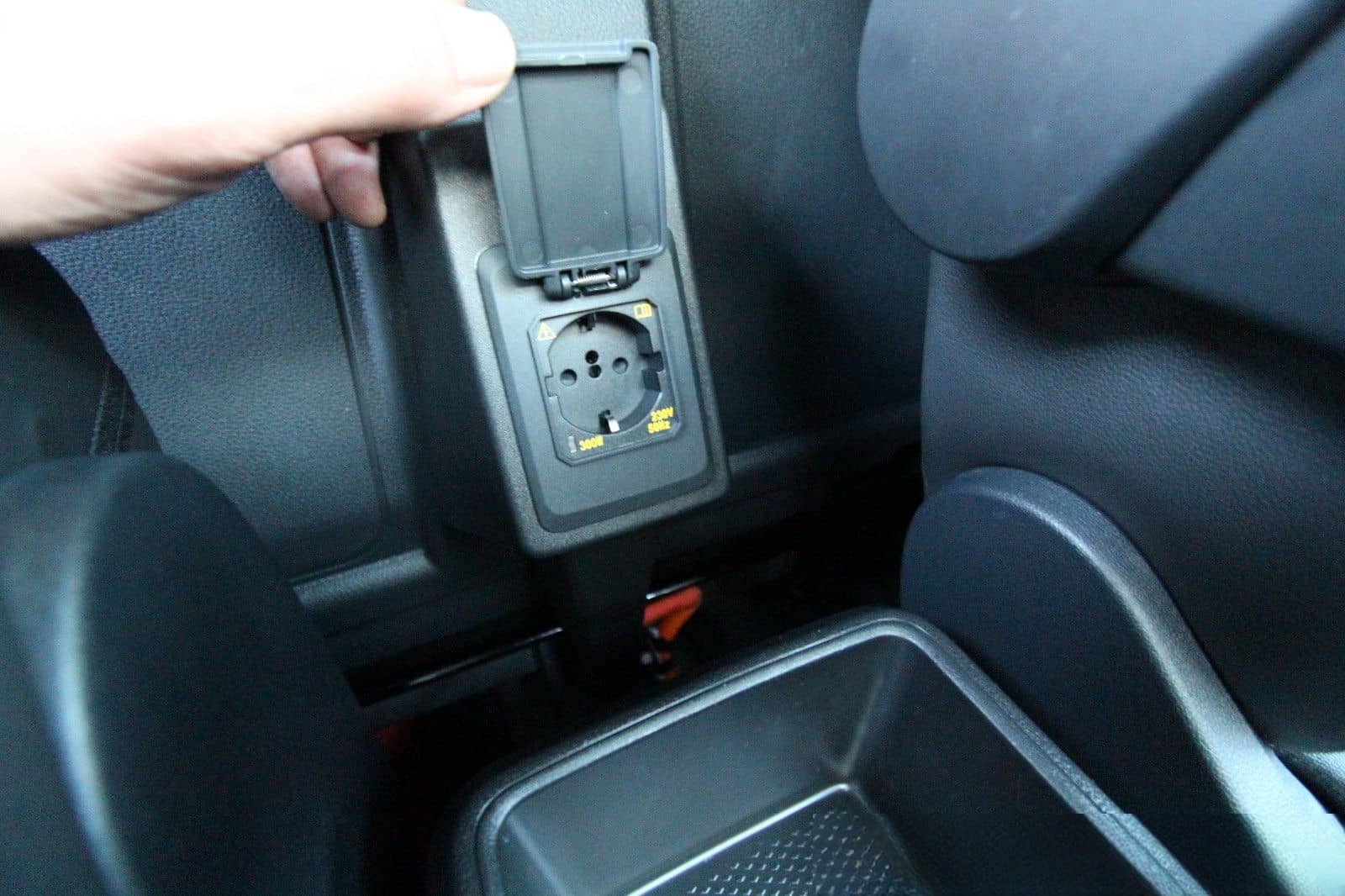 Volkswagen VW Caddy Maxi Cargo TDI *Klima*AHK "Regaleinbau" foto 20