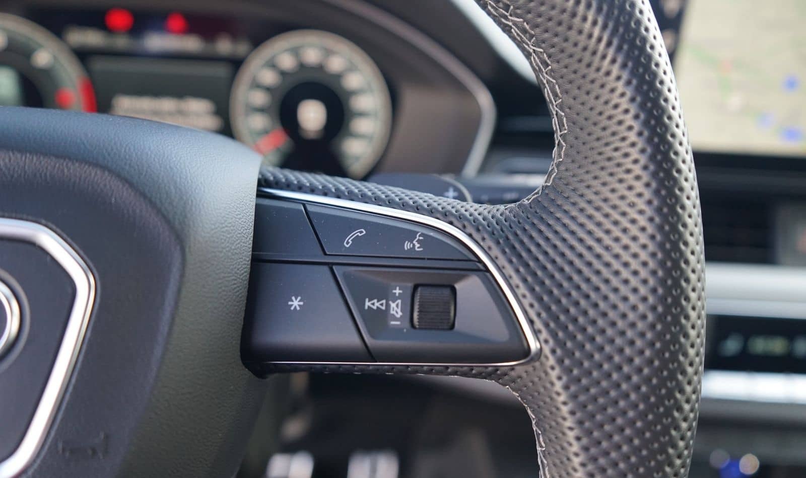 Audi A4 Avant 40 TDI S-Line quattro Aut. LED ACC Navi foto 25