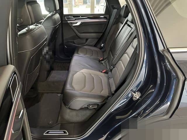 Volkswagen Touareg R-Line 3.0 V6 TSI 4M *STHZ,PANORAMA,AHK, foto 11