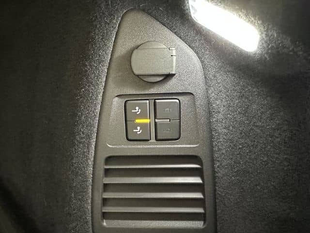 Volkswagen Touareg R-Line 3.0 V6 TSI 4M *STHZ,PANORAMA,AHK, foto 14