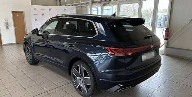 Volkswagen Touareg R-Line 3.0 V6 TSI 4M *STHZ,PANORAMA,AHK, foto 5
