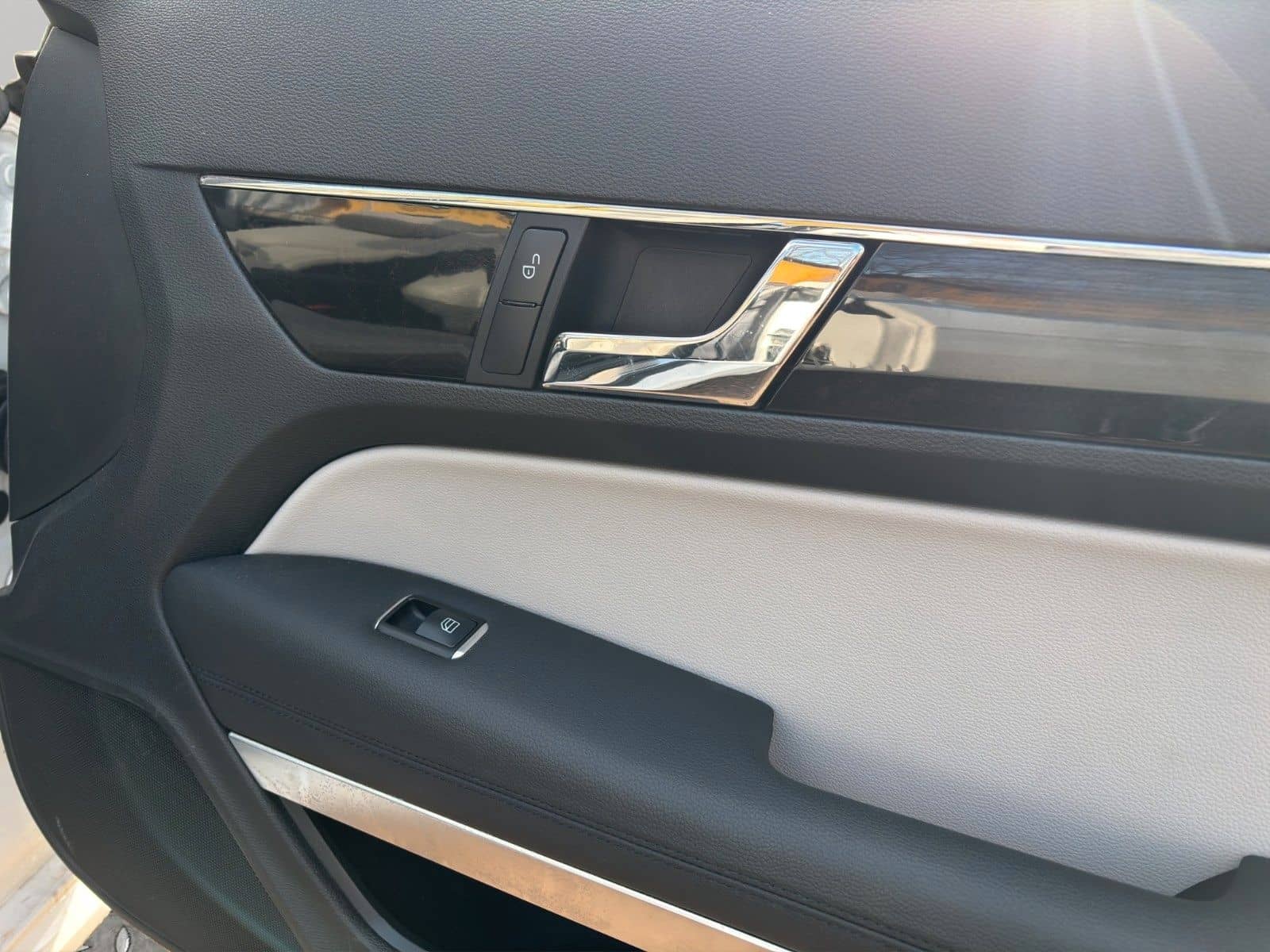 Mercedes-Benz E 350 E Cabrio AMG-Line foto 17