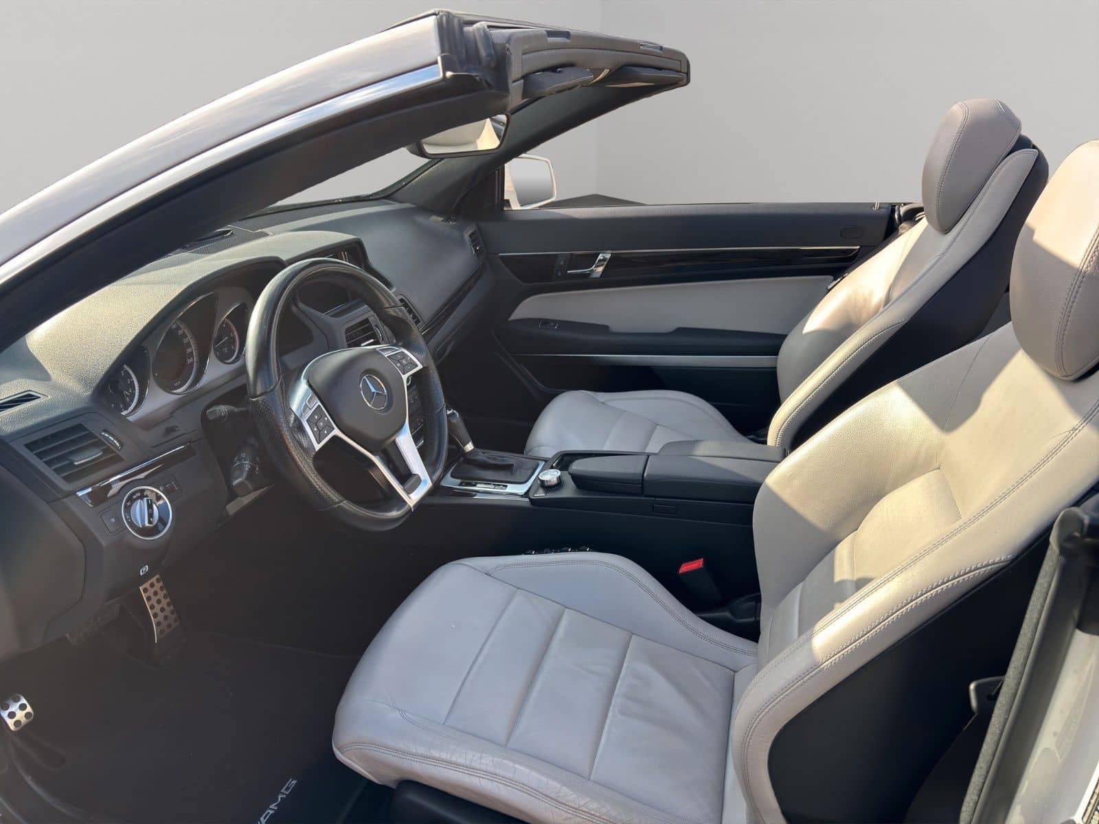 Mercedes-Benz E 350 E Cabrio AMG-Line foto 9