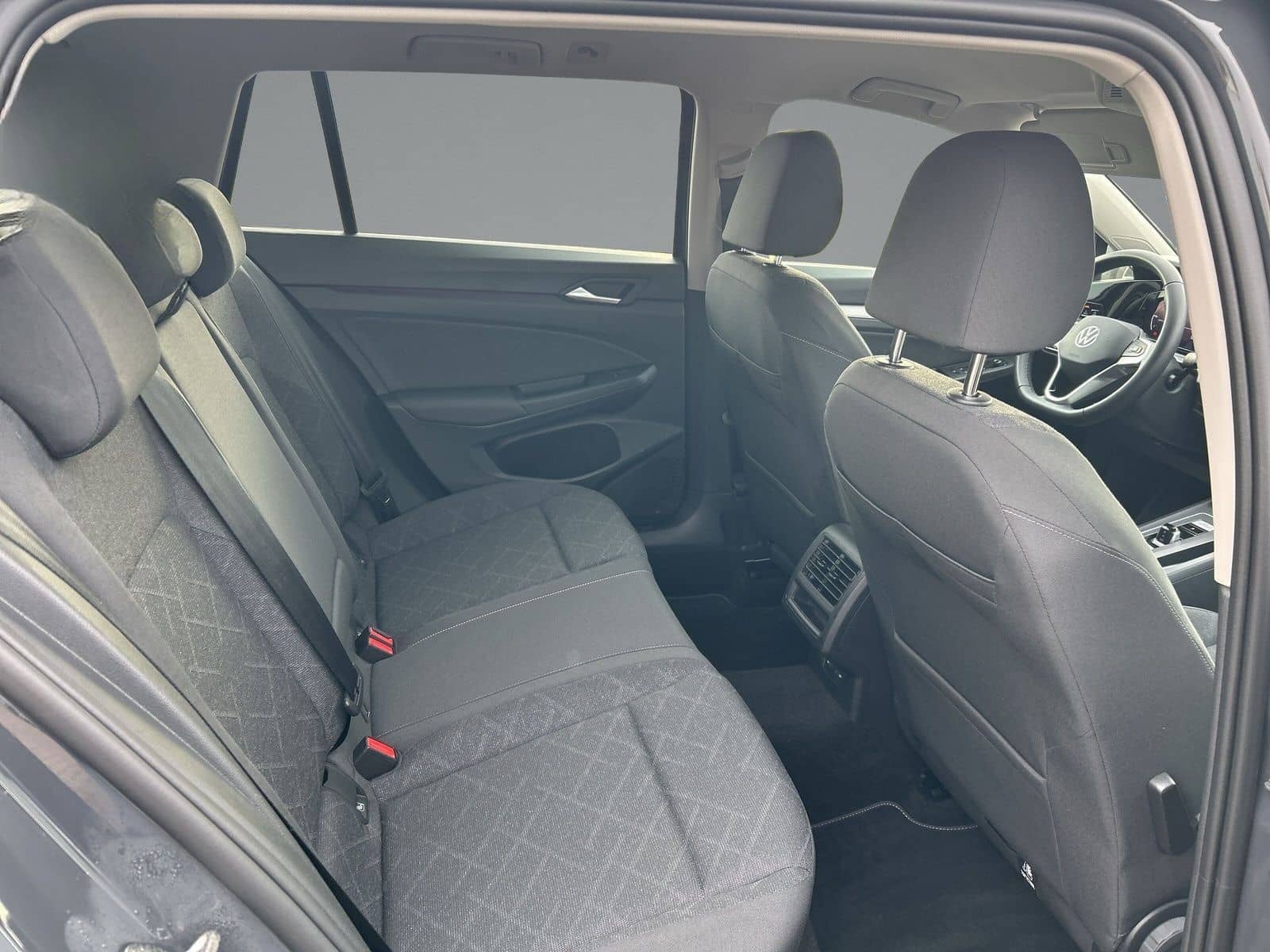 Volkswagen Golf VIII Variant 2.0 TDI Life DSG+LED+KAMERA foto 12