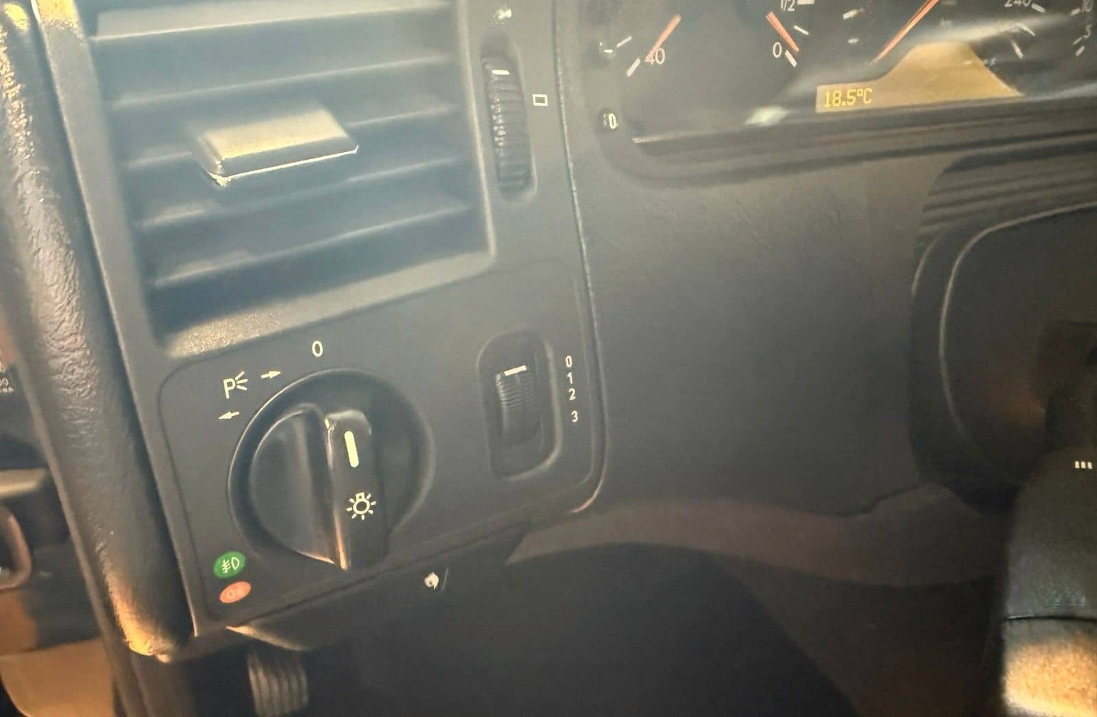 Mercedes-Benz E 420 AVANTGARDE / Vollausstattung / MB Historie foto 15