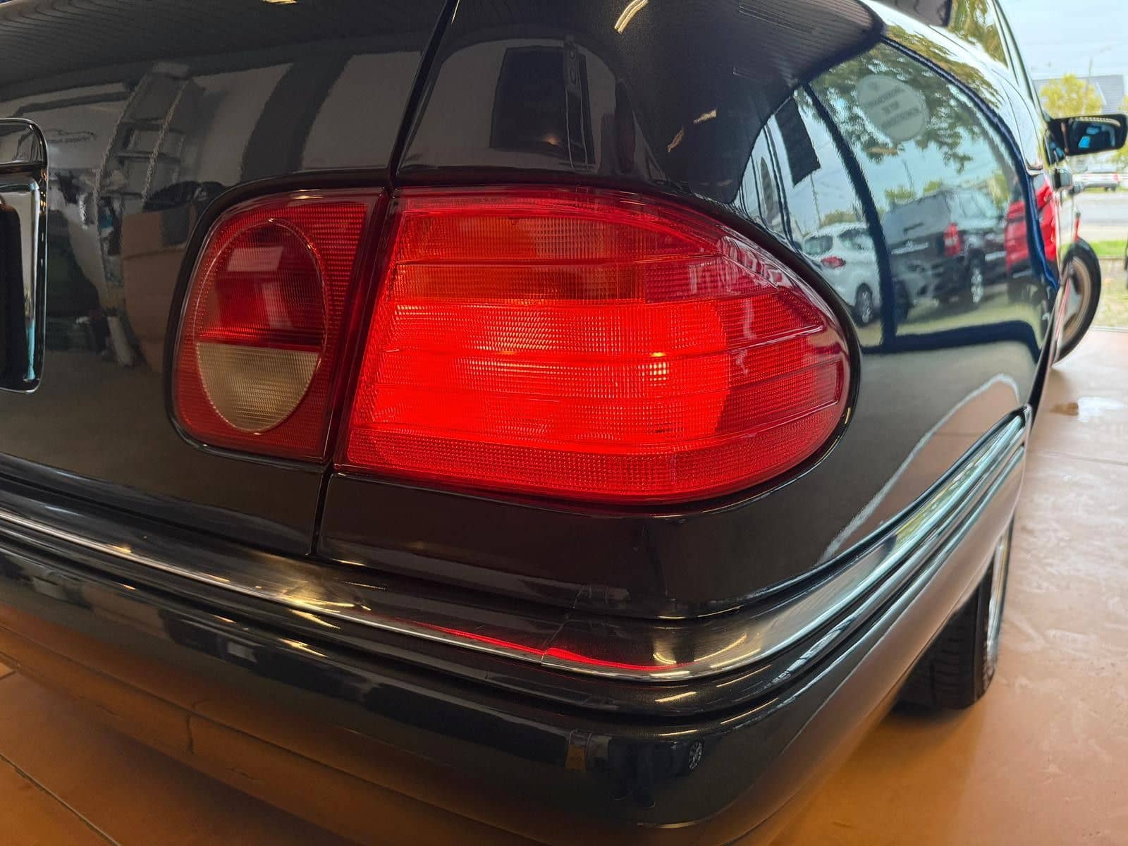 Mercedes-Benz E 420 AVANTGARDE / Vollausstattung / MB Historie foto 24